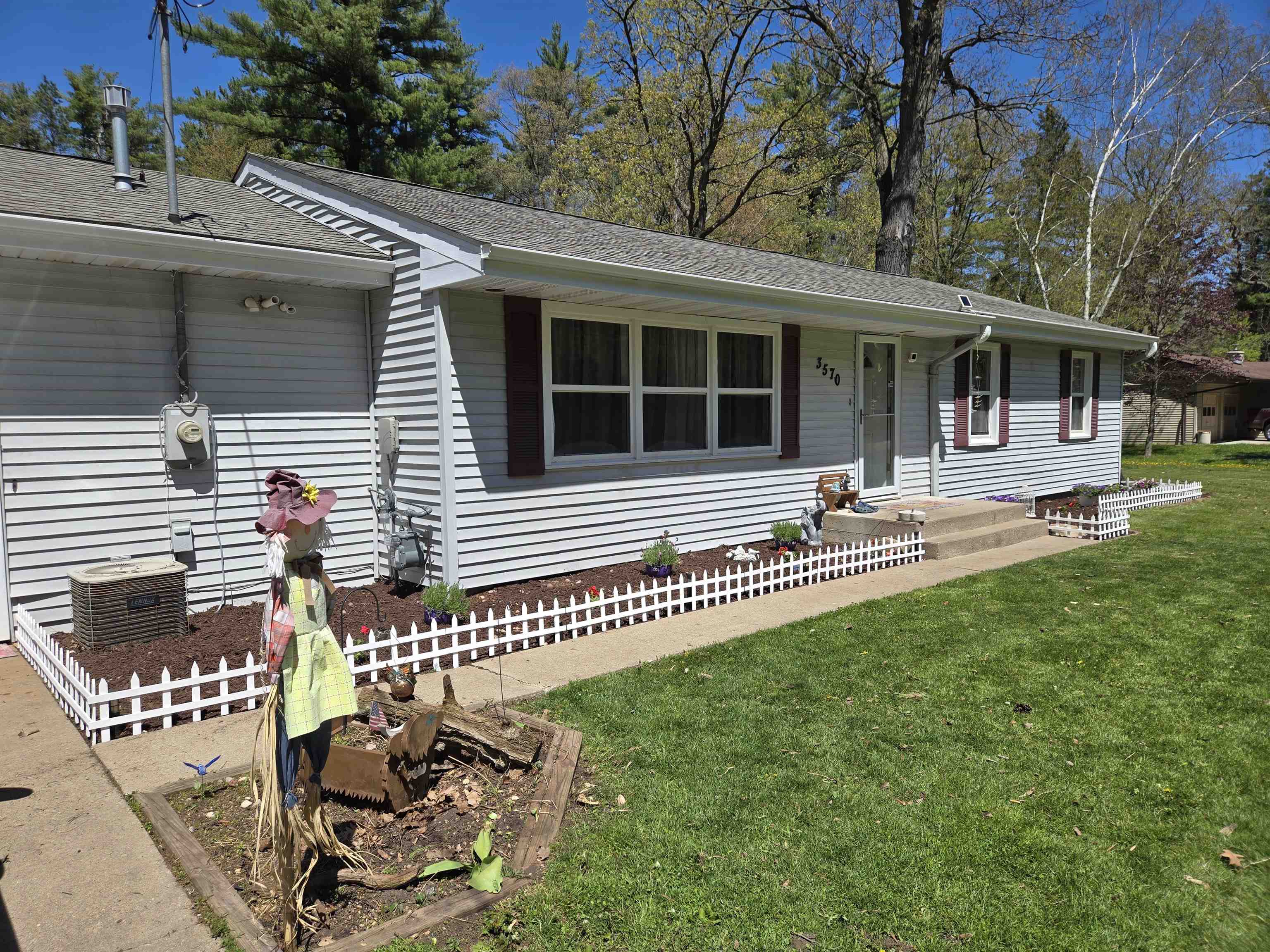 3570 County Road Q Property Photo 1