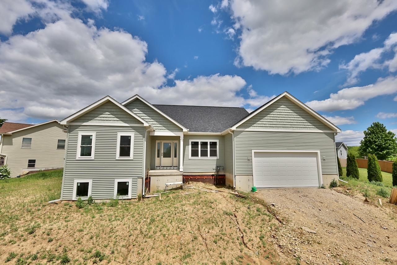 4401 Crested Owl Lane