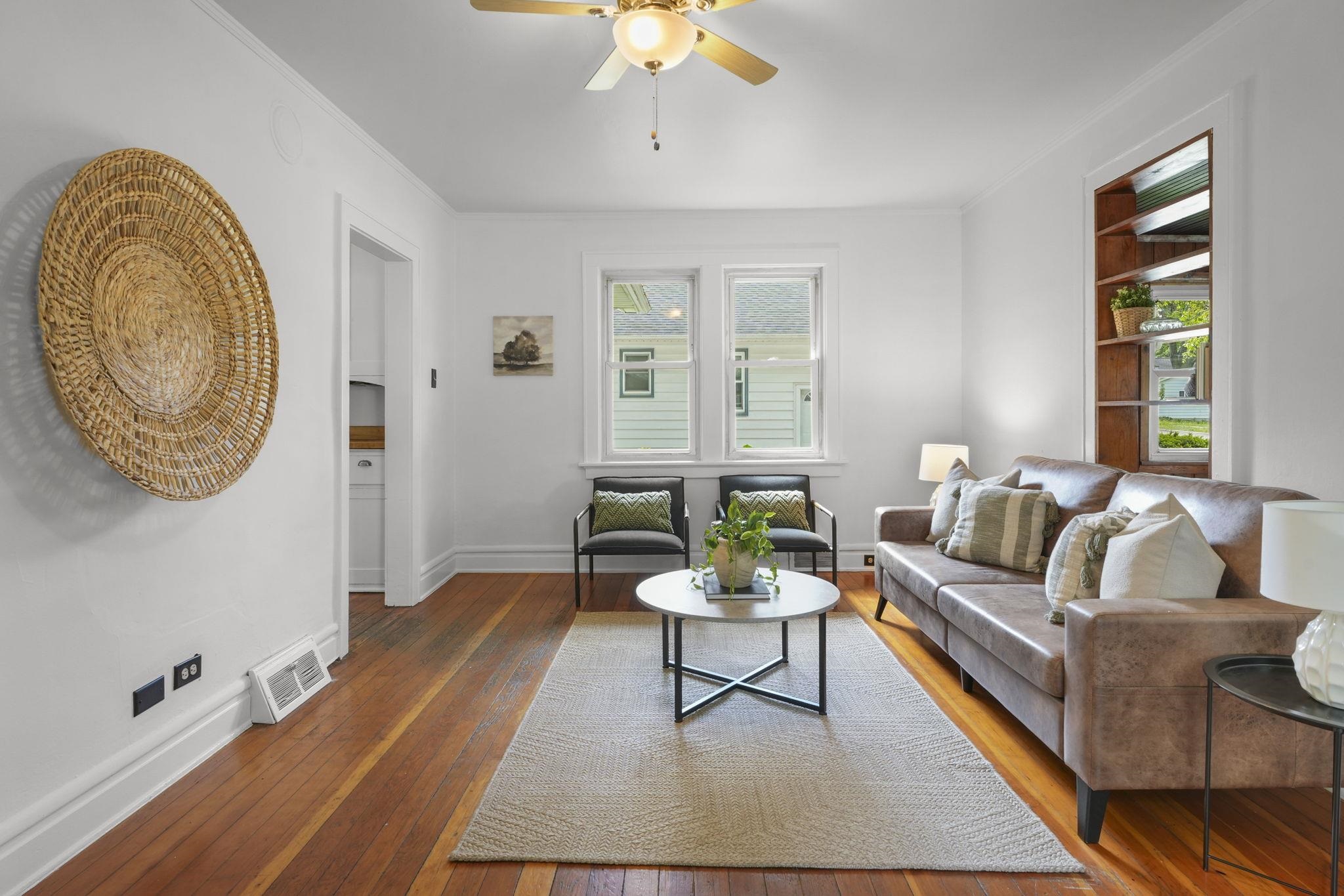 4320 Buckeye Road Property Photo 1