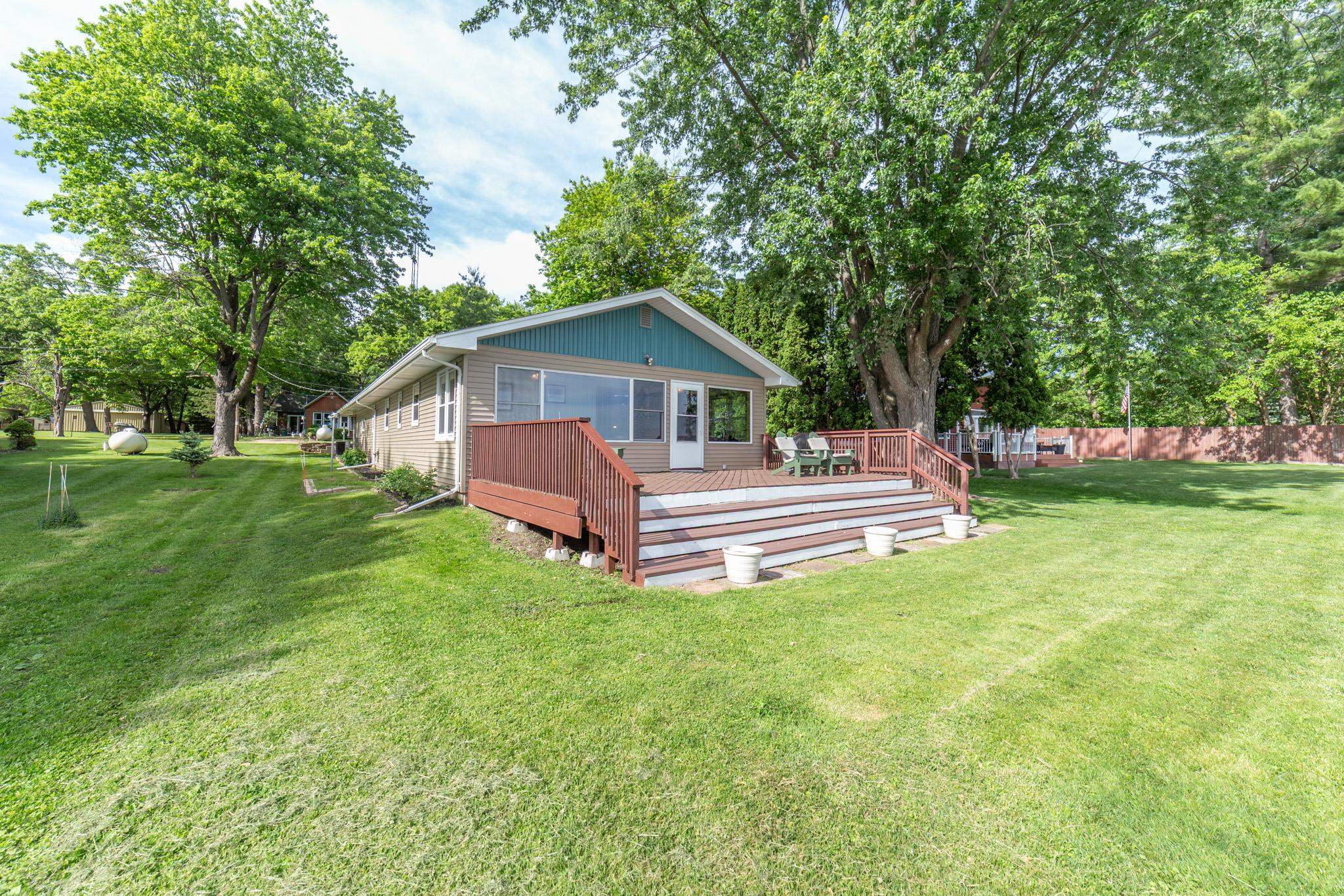 W605 Toepper Drive Property Photo 1