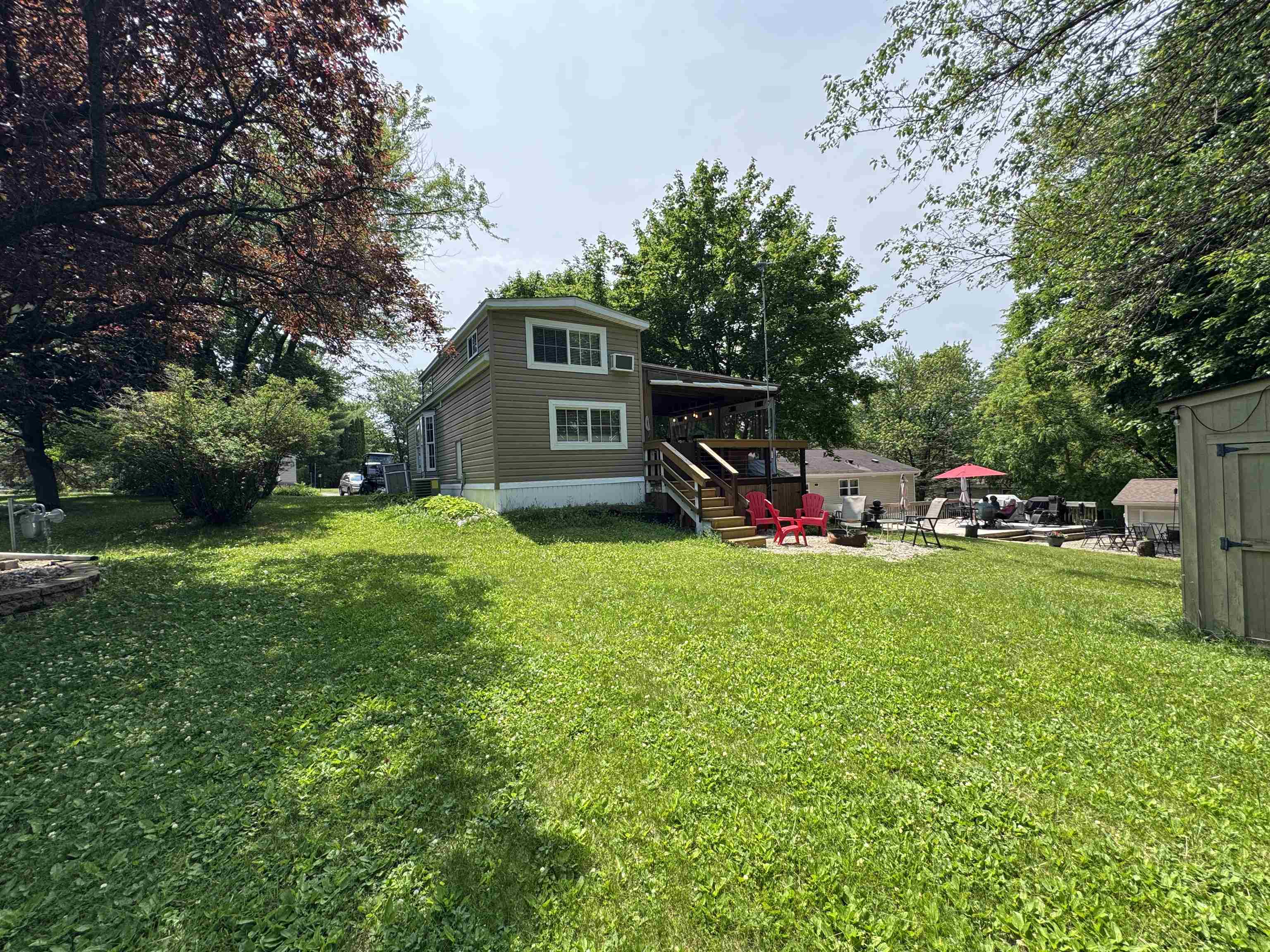 488 Westview Court Property Photo 1