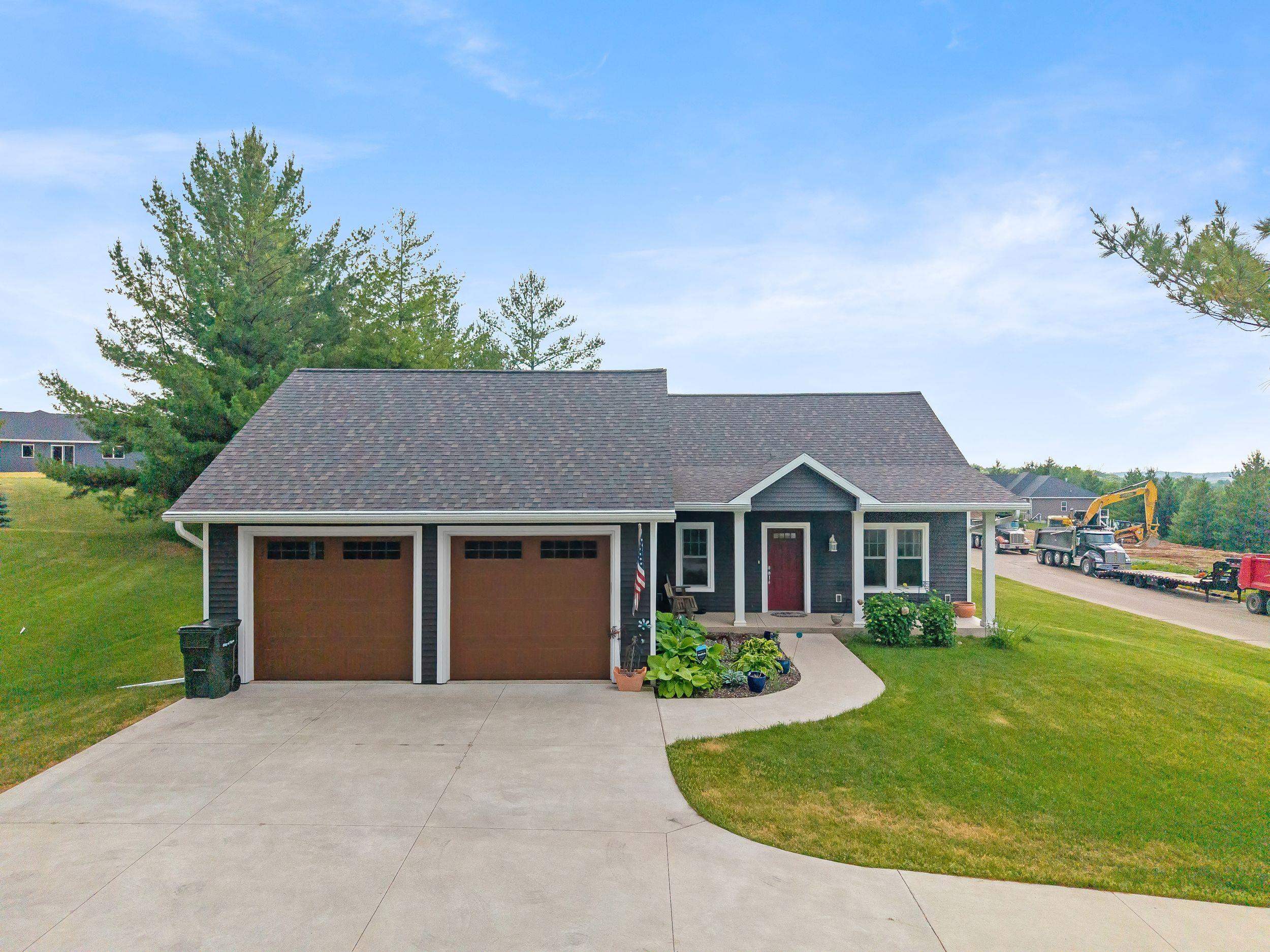 364 Drumlin Loop Property Photo 1