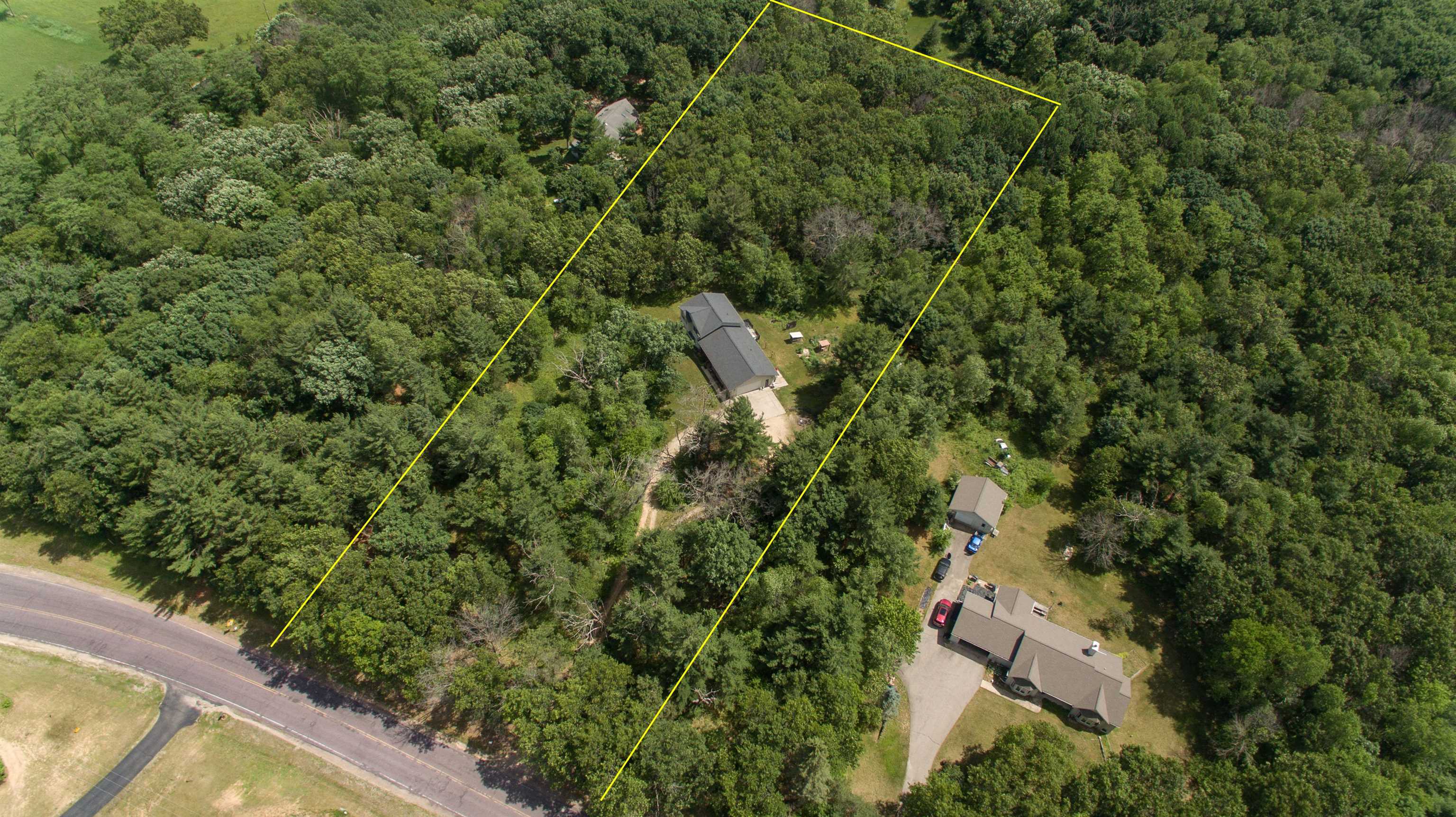 W7961 County Rd E Property Photo 1