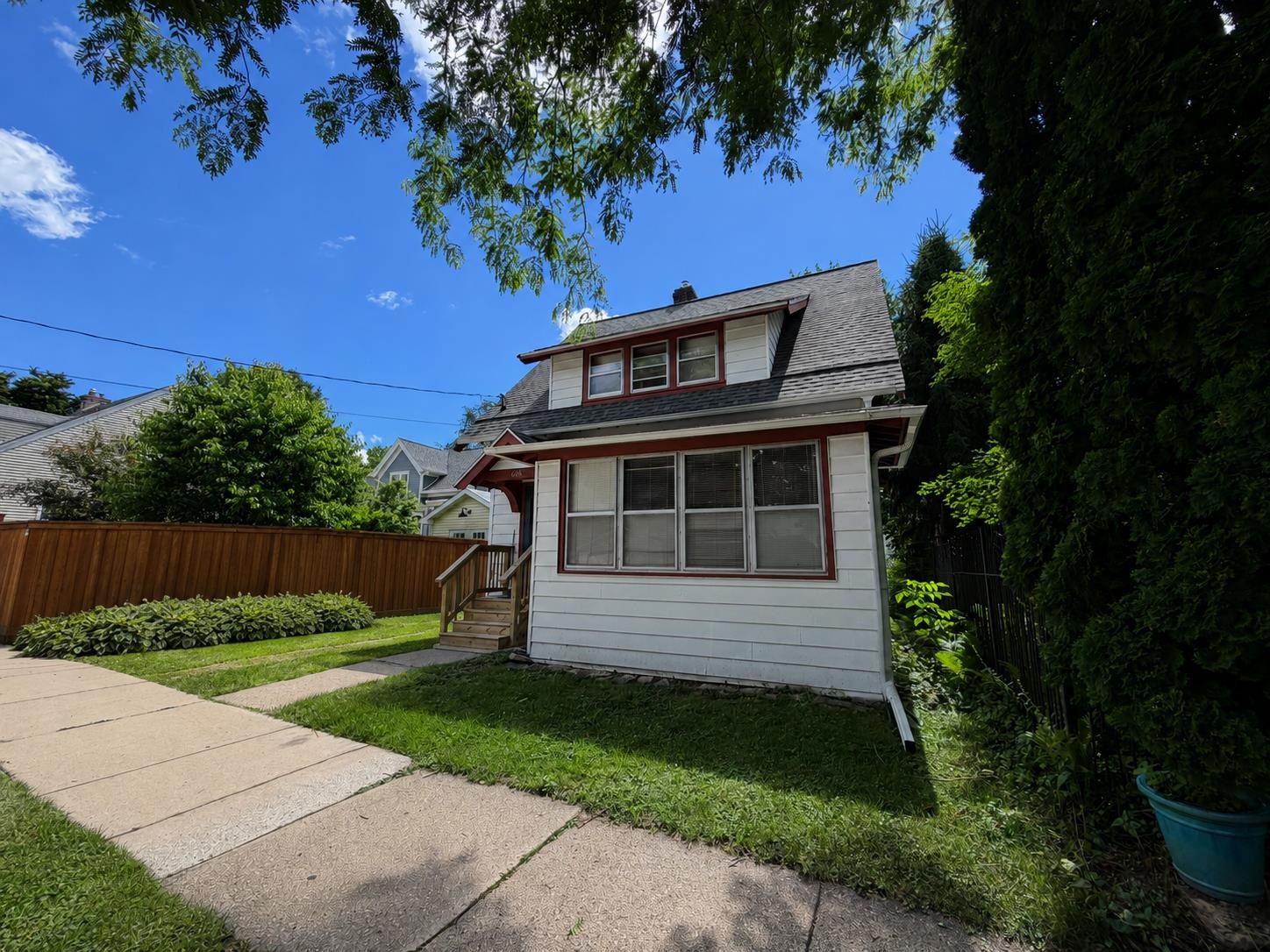 608 Harrison Street Property Photo 1