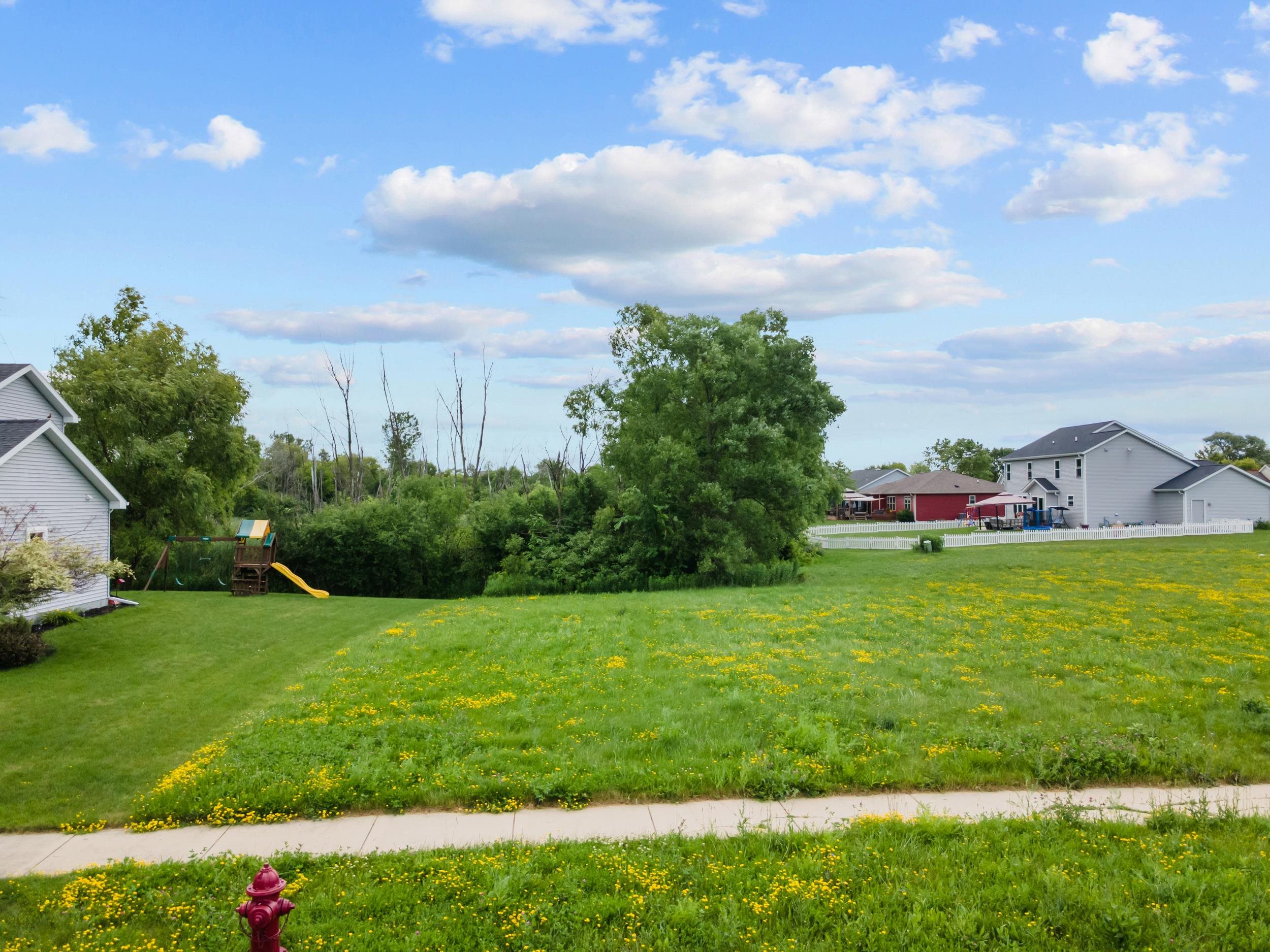 455 Whispering Way Property Photo 1