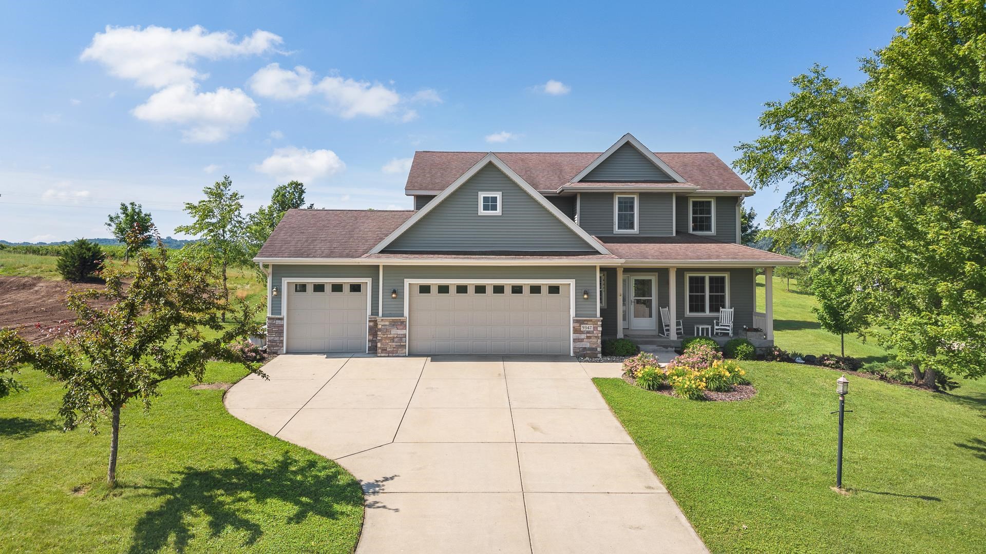 9347 Jenny Lind Lane