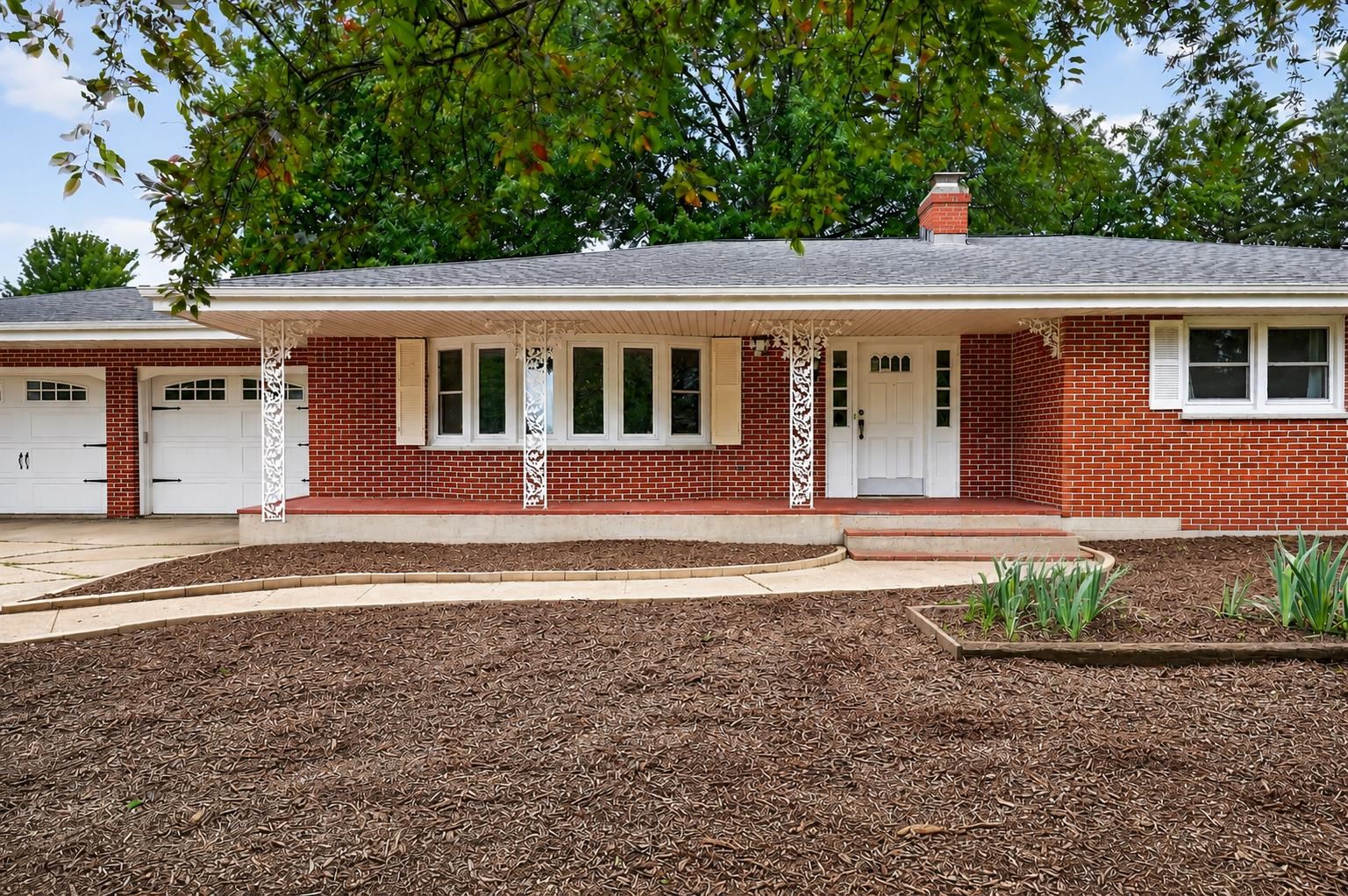 726 Rockshire Drive Property Photo 1