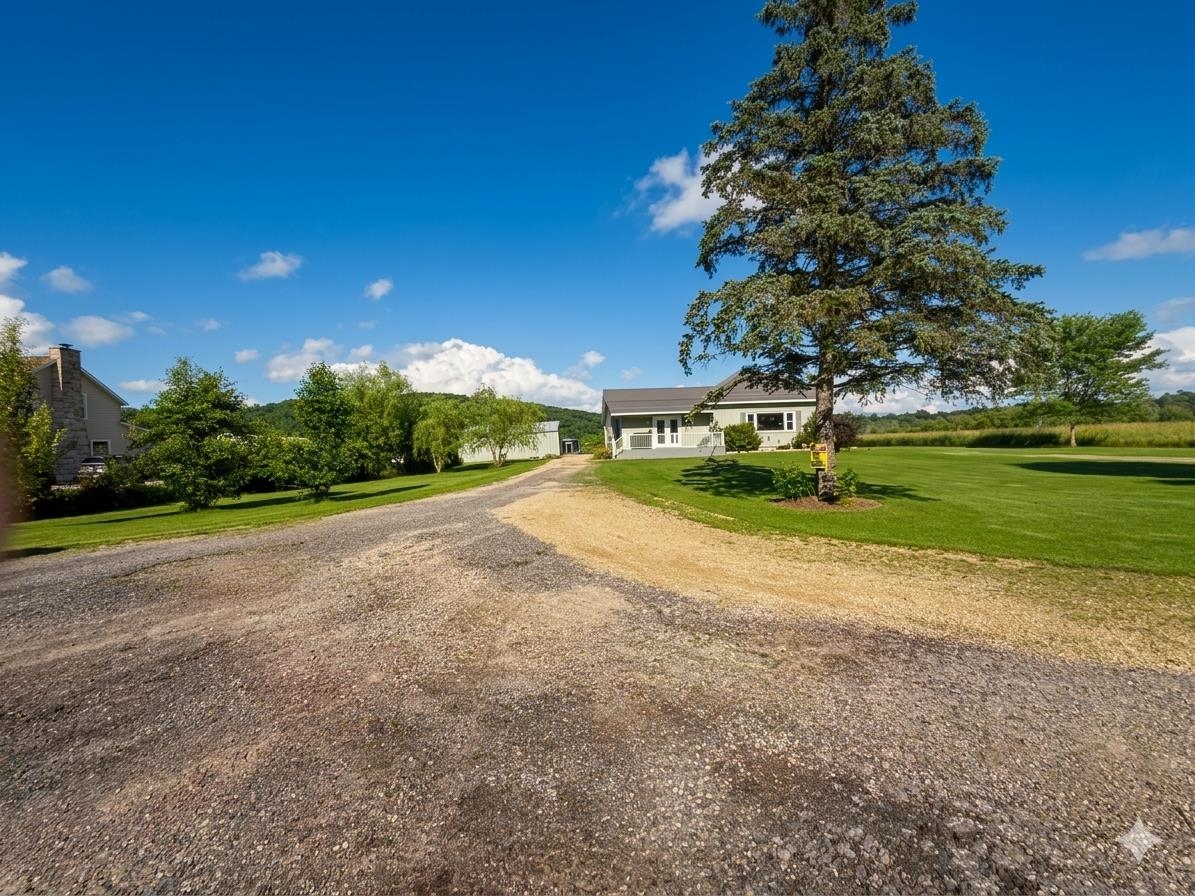 N2366 Weger Road Property Photo 1