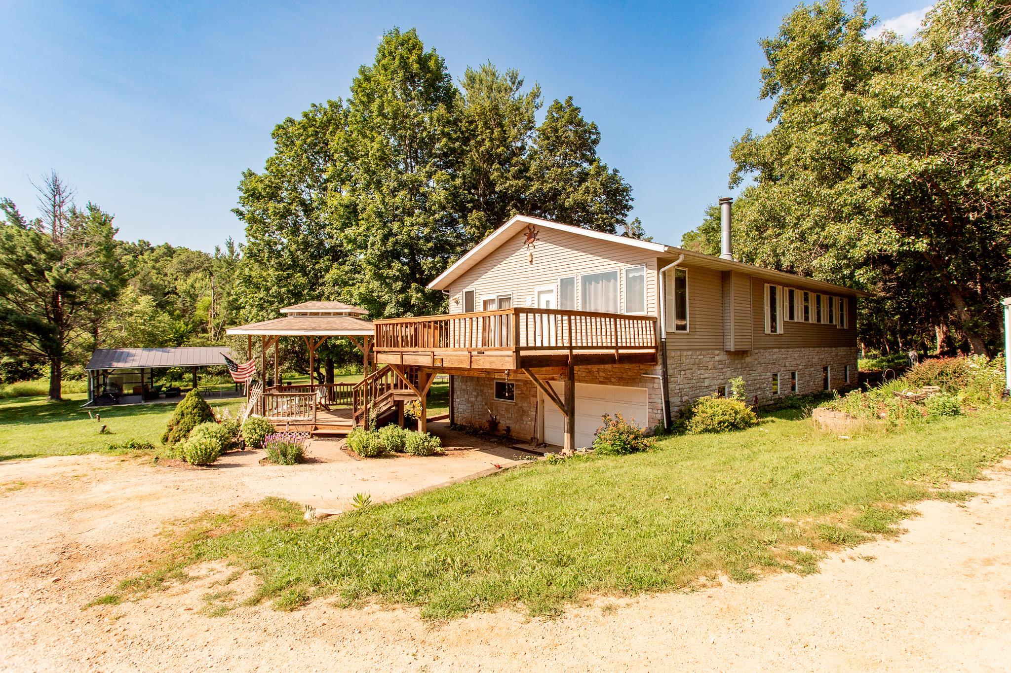 17860 River Road Property Photo 1