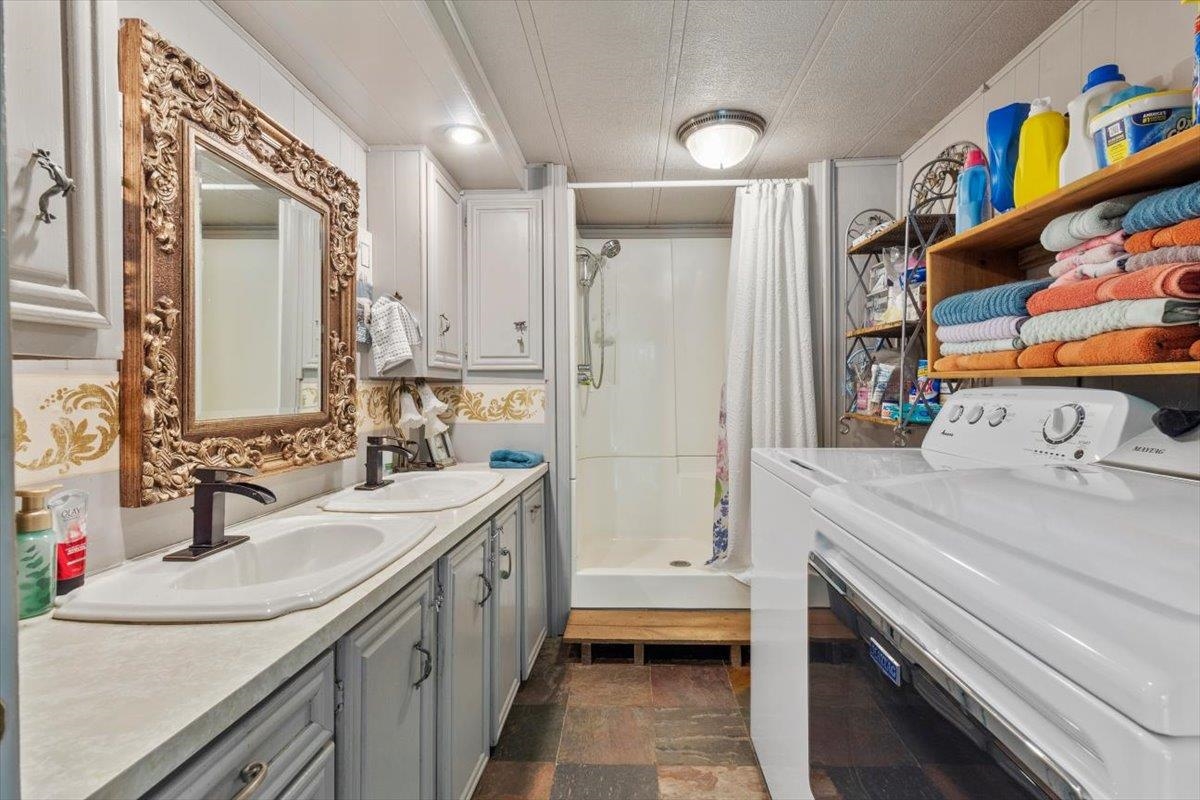 24691 Embay Avenue Property Photo 1