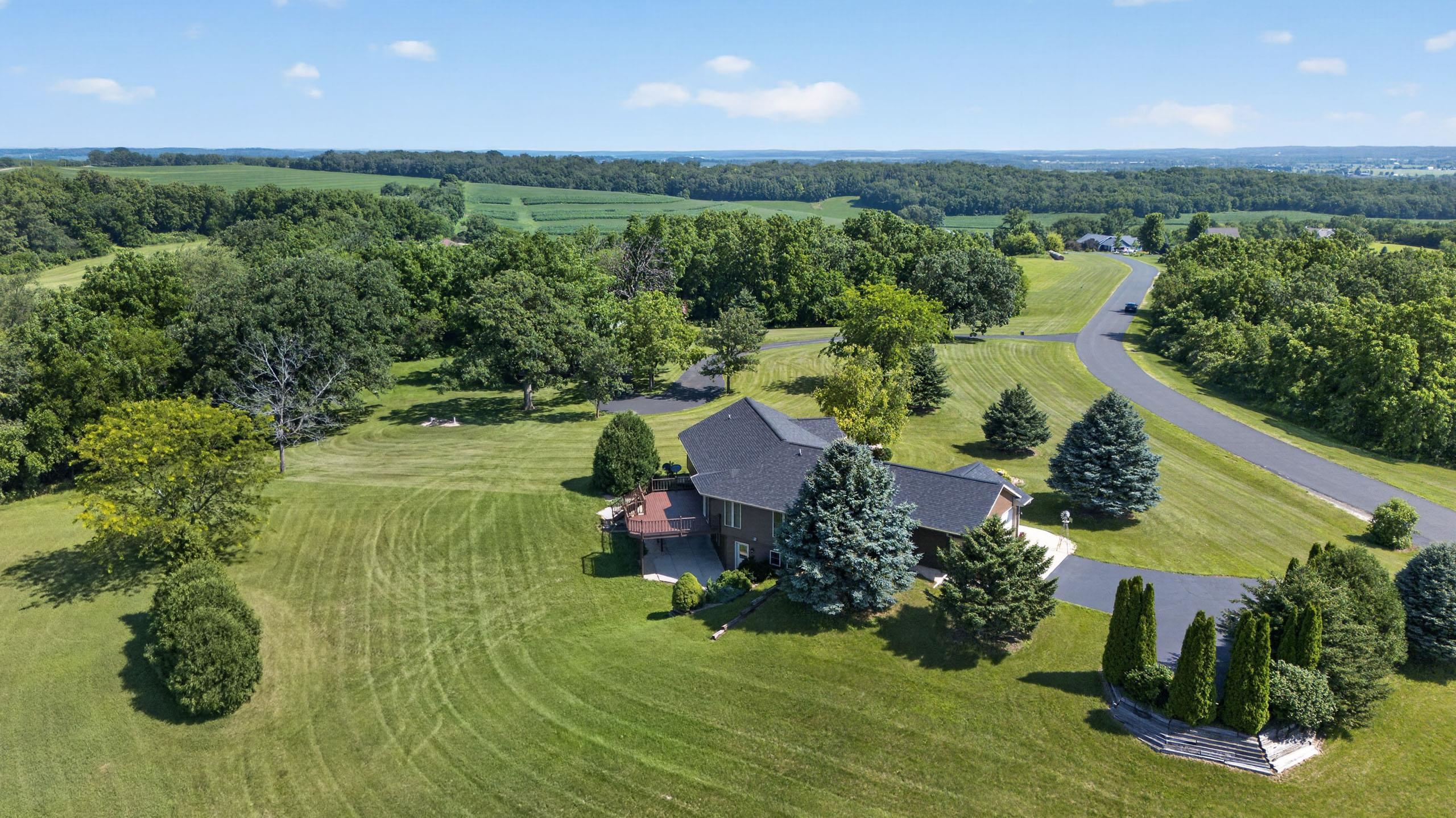 N7795 Panorama Road Property Photo 1