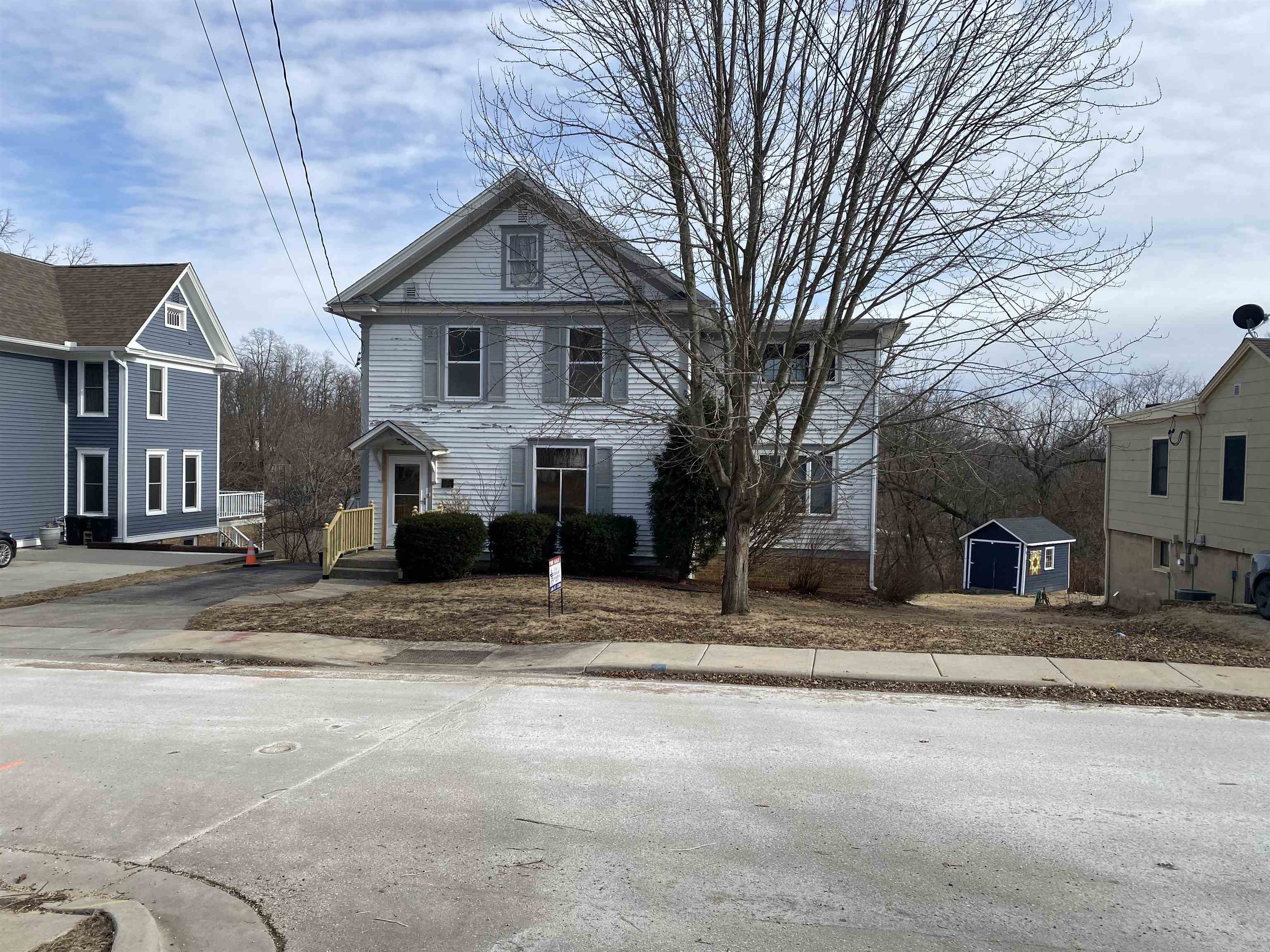 309 Pine Street Property Photo 1