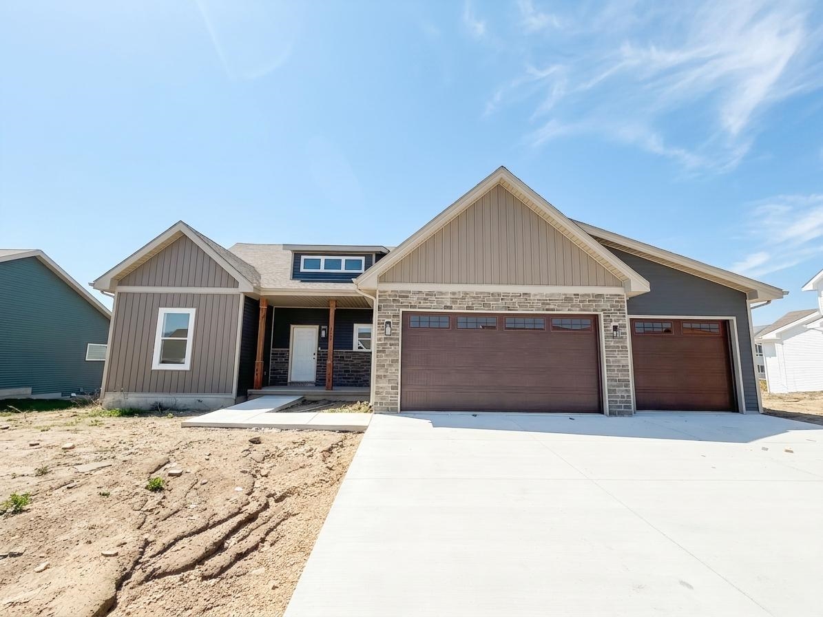 6667 Ramshorn Drive Property Photo 1
