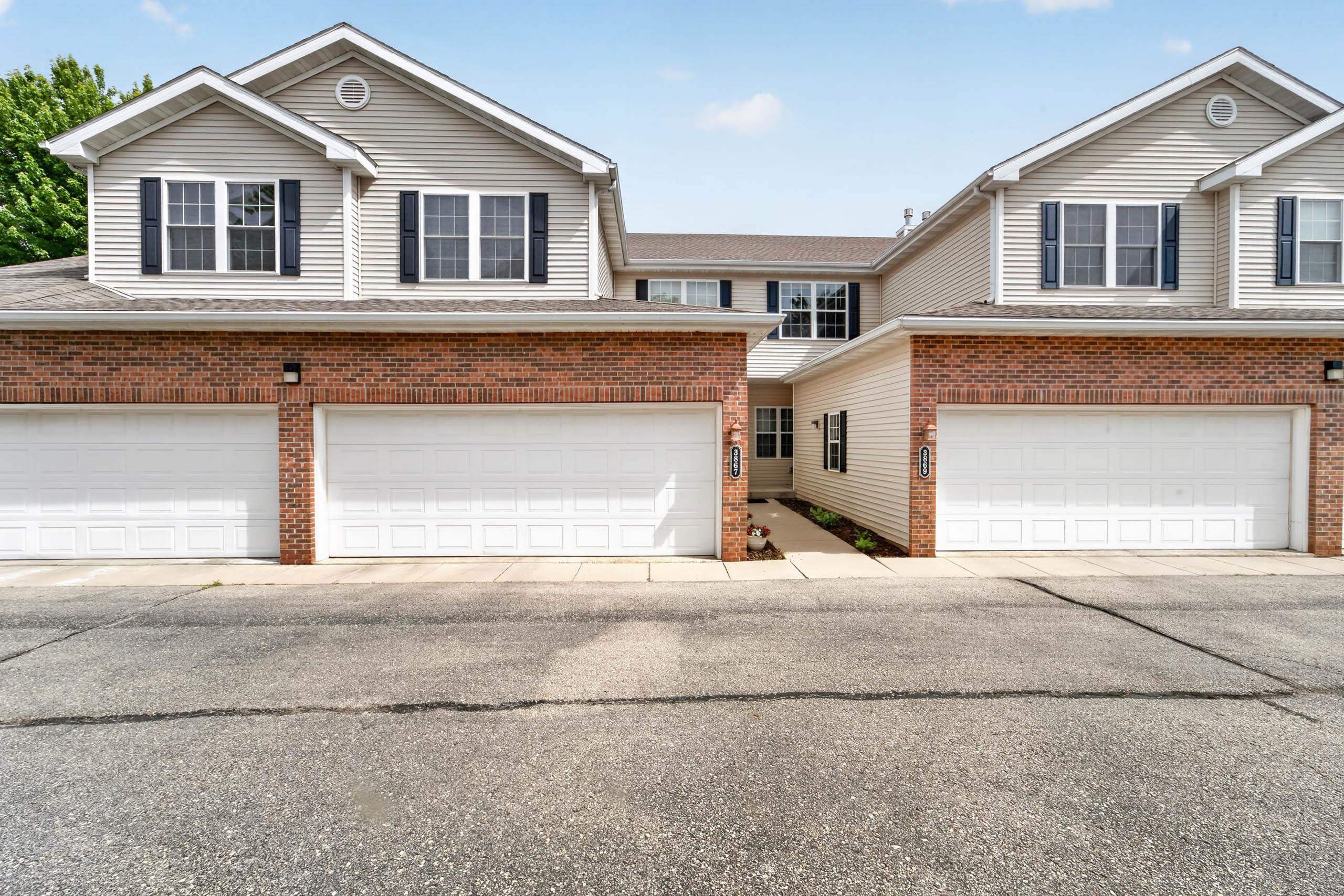 3867 Maple Grove Drive Property Photo 1
