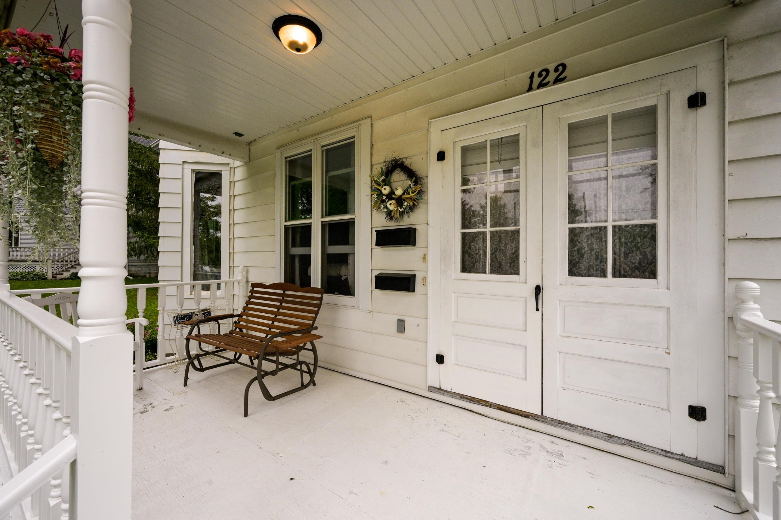 122 N 2nd Street