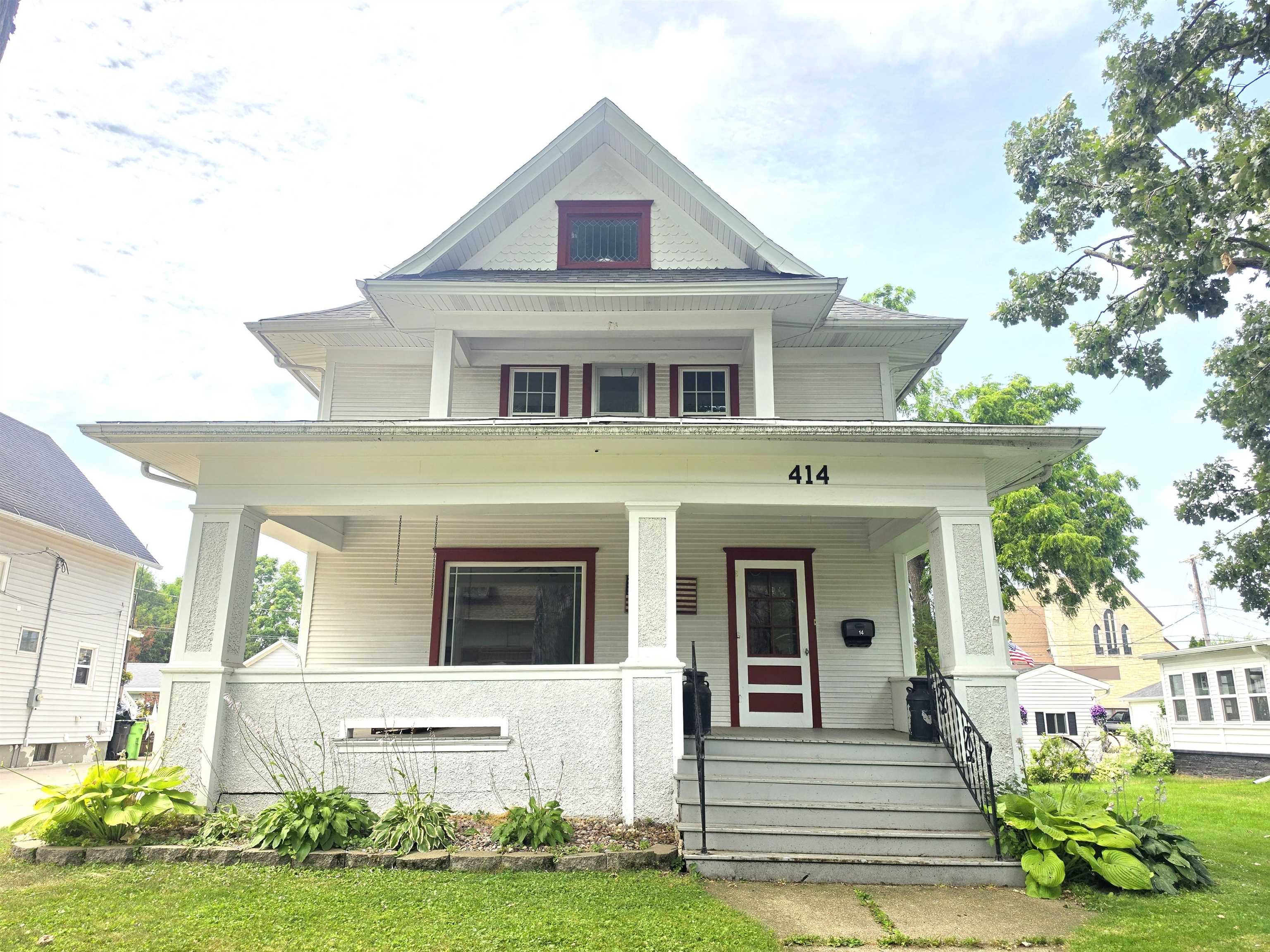 414 Carrington Street Property Photo 1