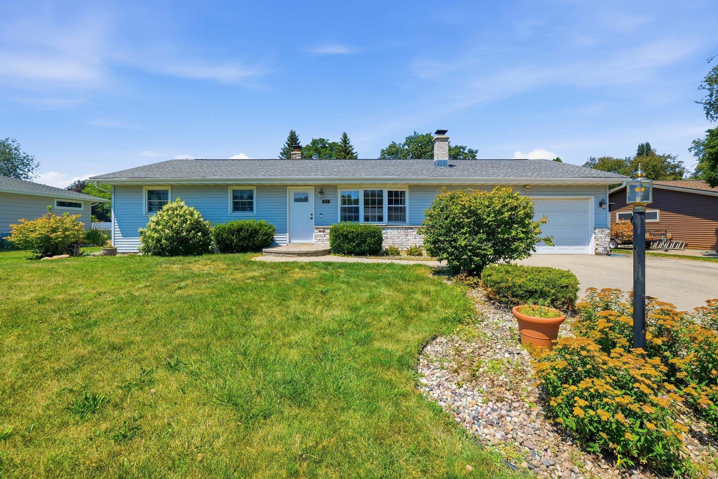 855 Clover Lane