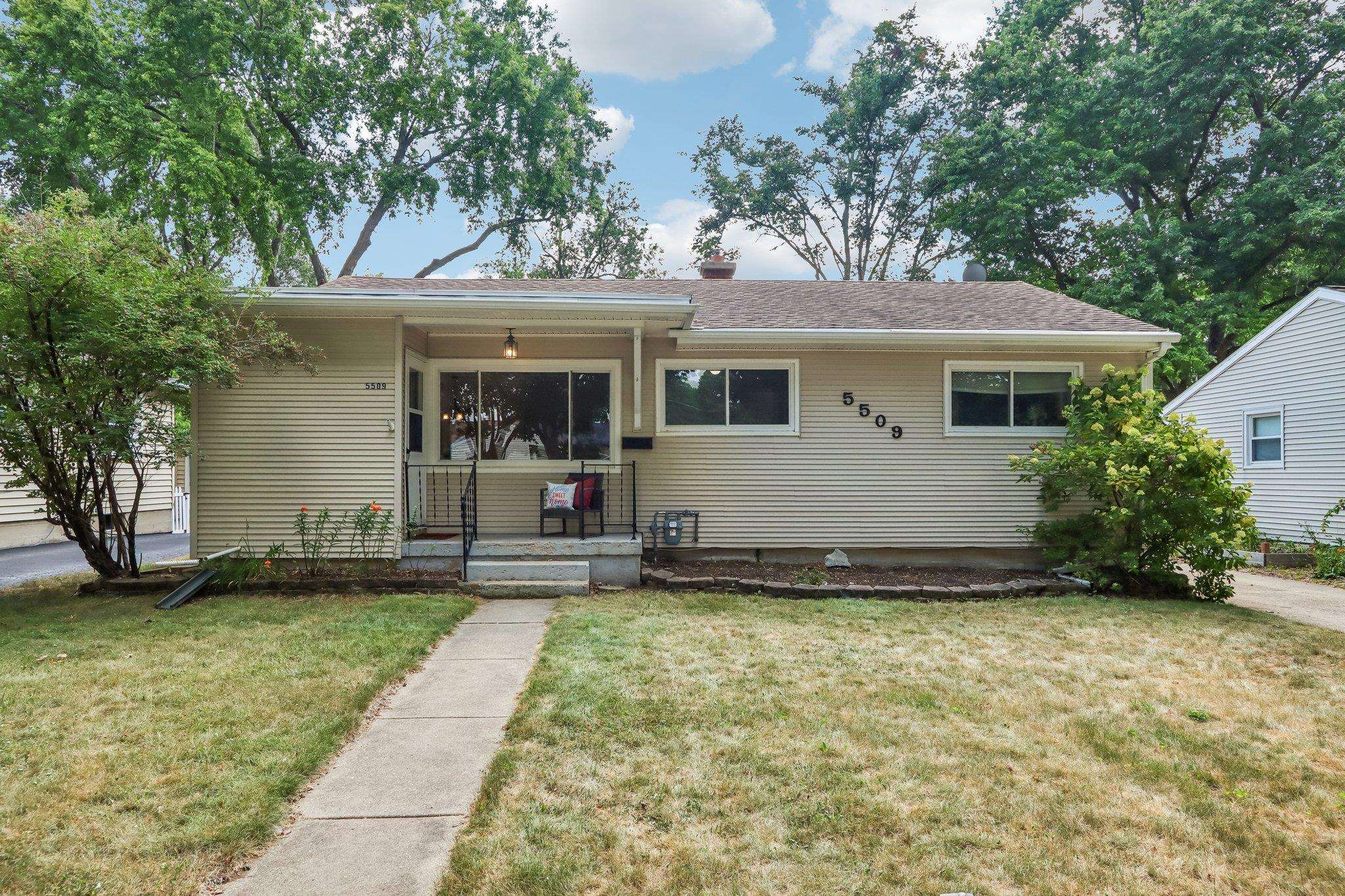 5509 Dahlen Drive