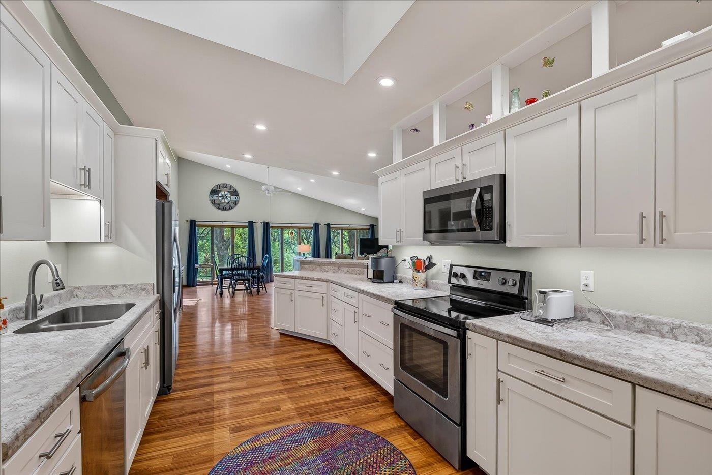 10671 W Oak Ridge Road Property Photo 1