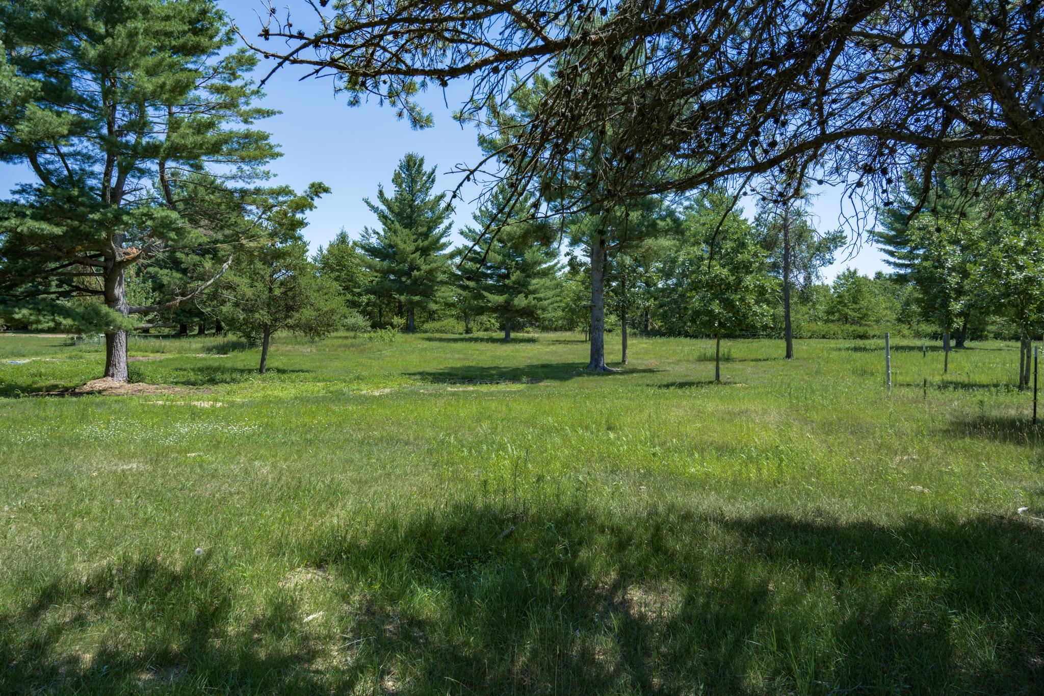 823 County Road C Property Photo 1