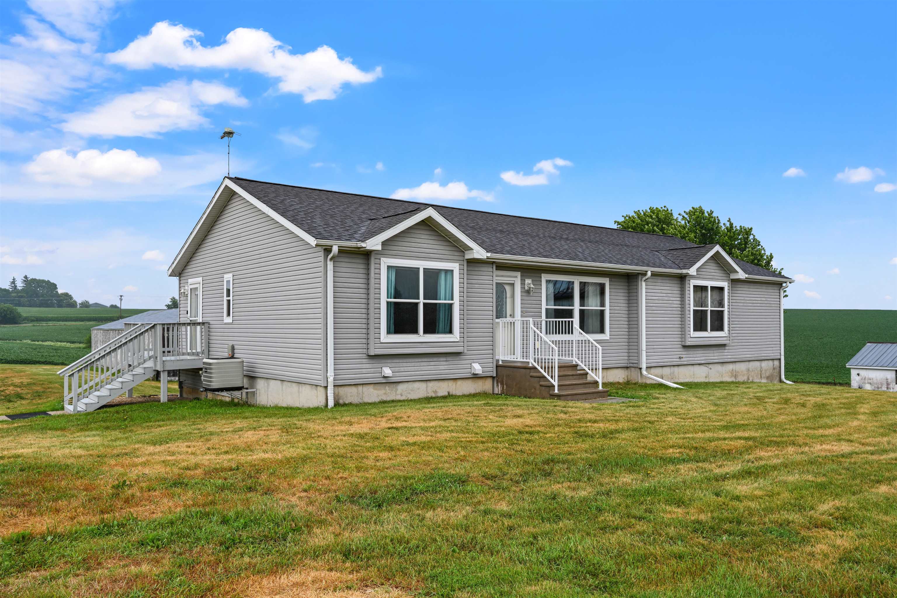 1365 County H Road Property Photo 1