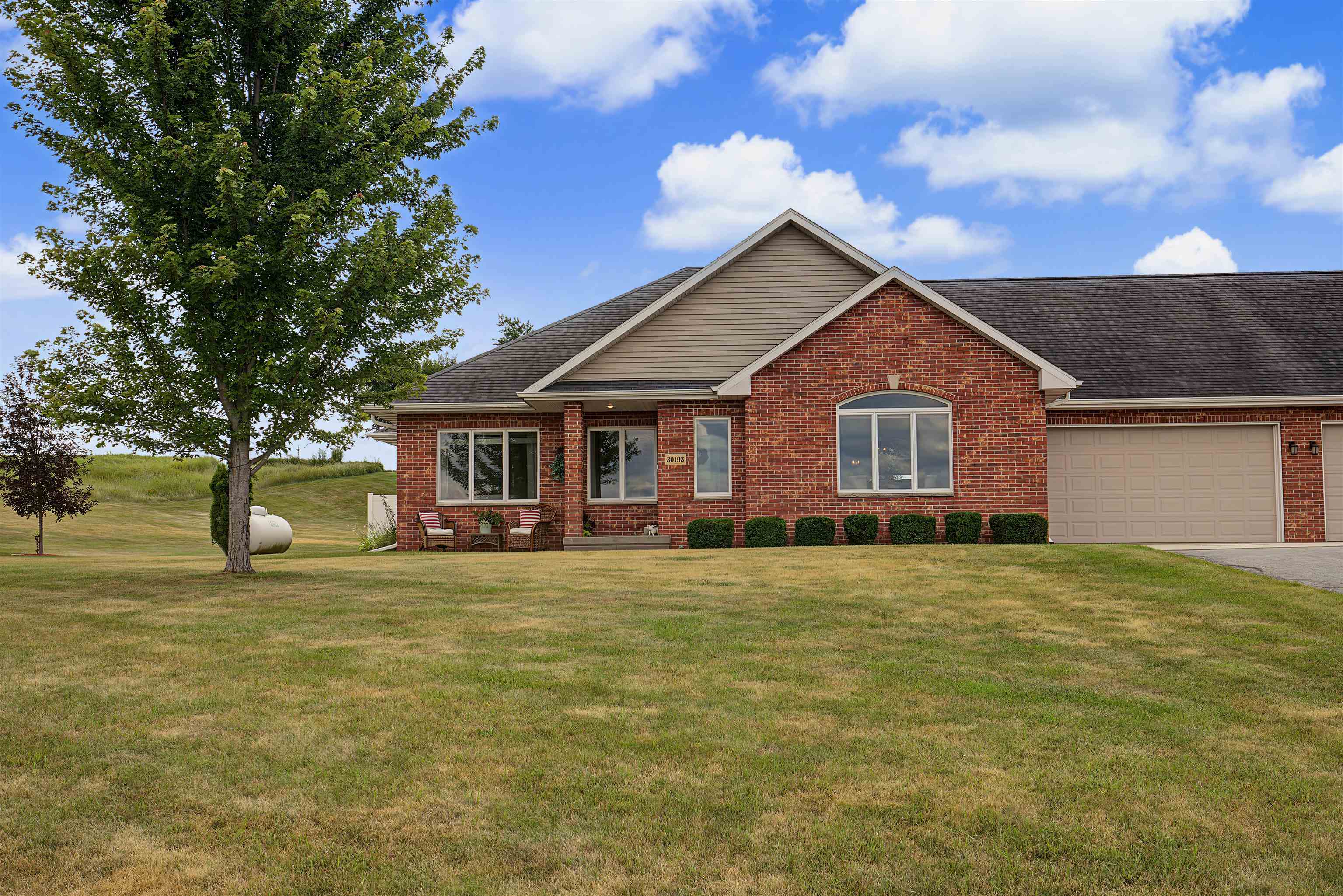 30193 Buncombe Road Property Photo 1
