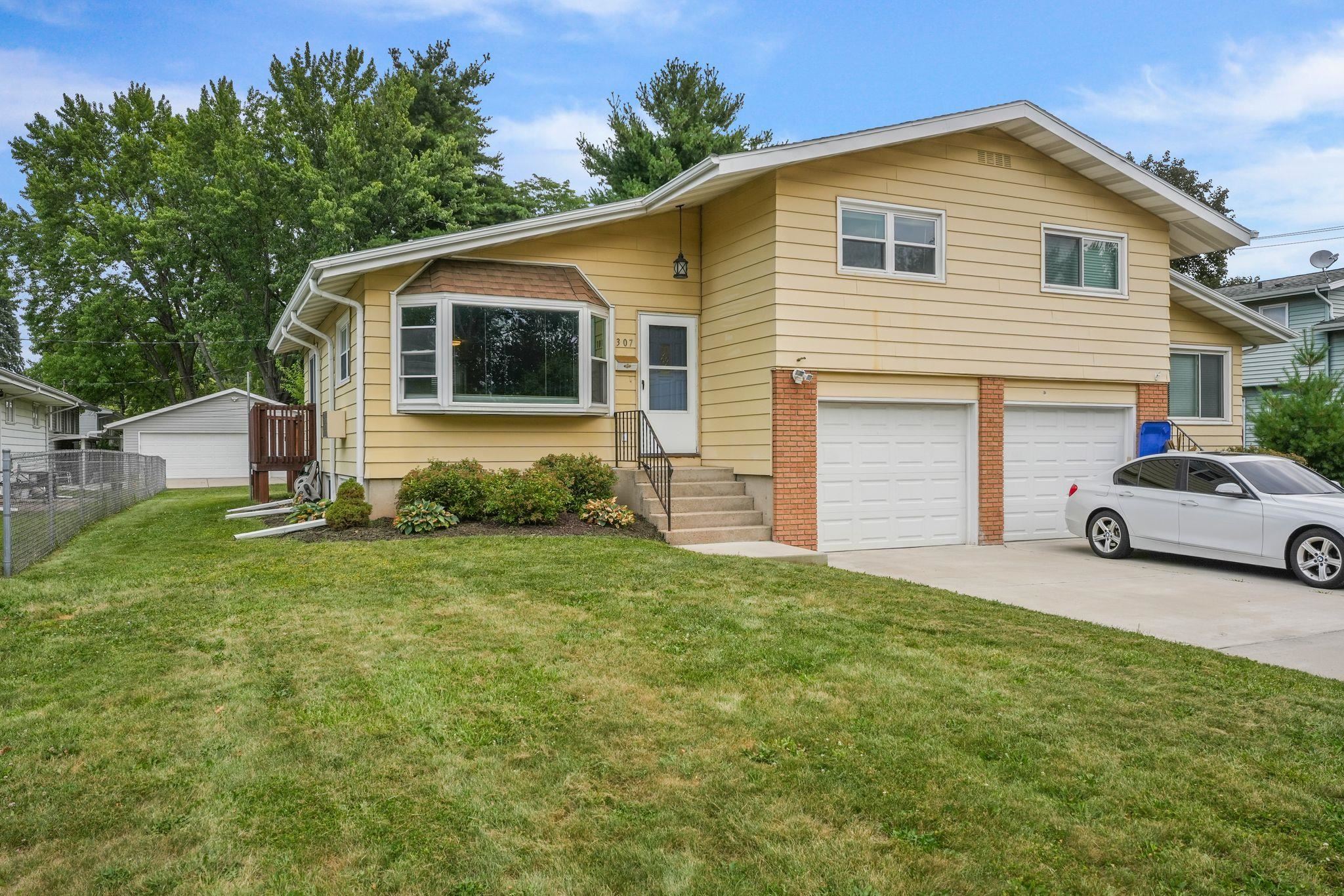307 Valorie Lane
