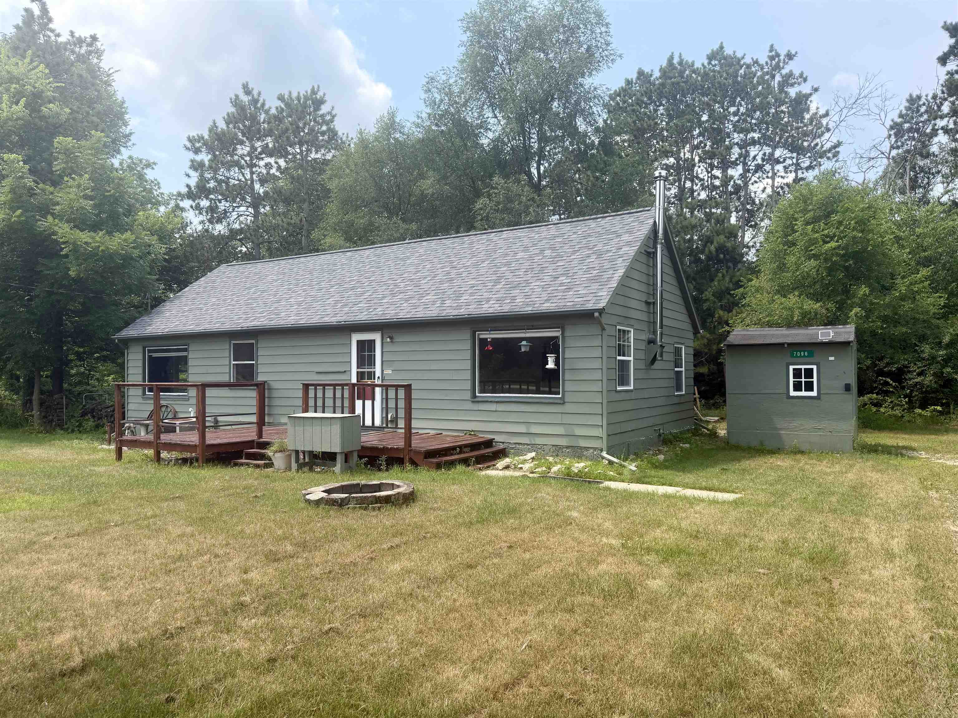 7096 County Road H Property Photo 1