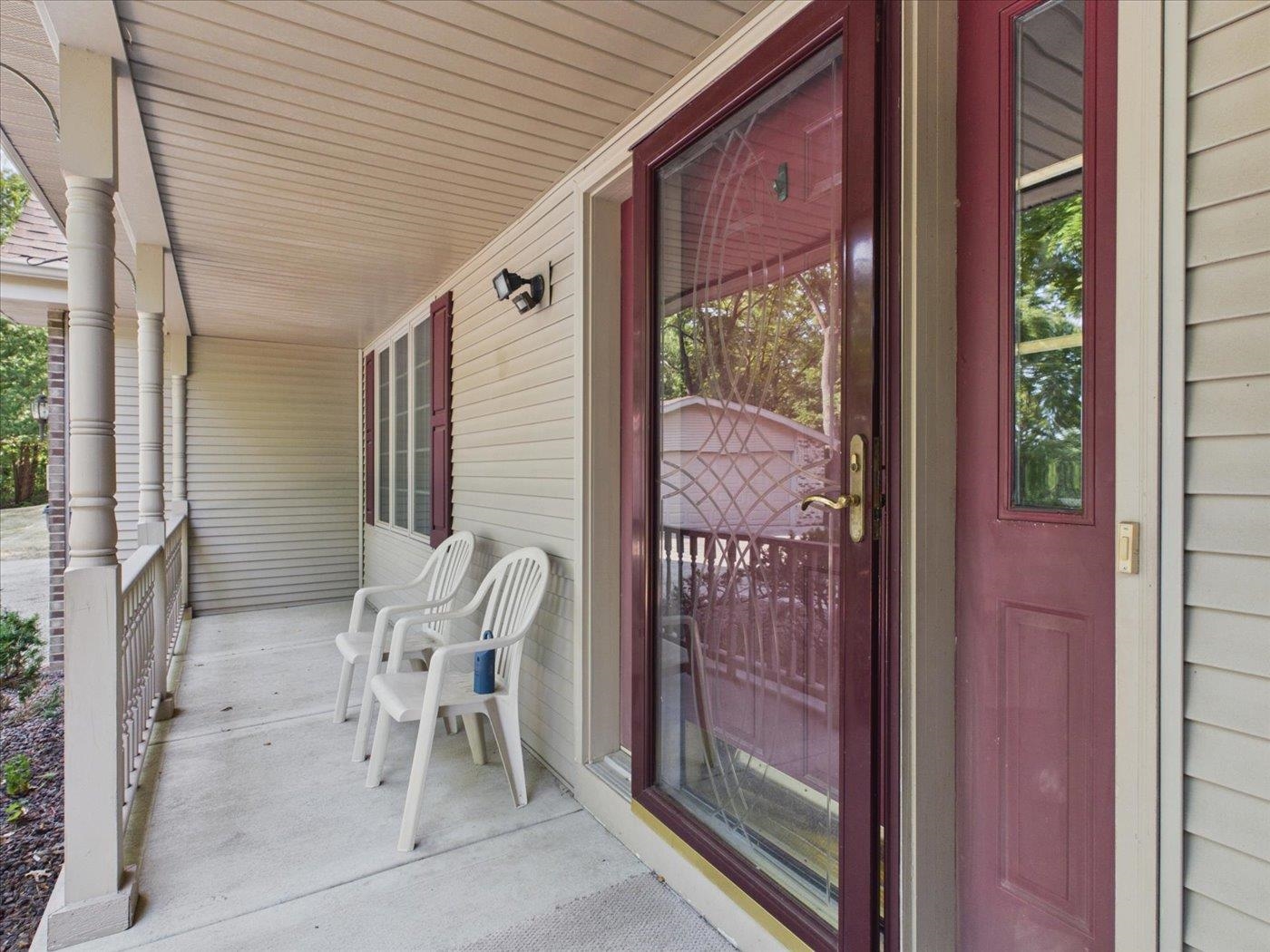 4232 Sprecher Road Property Photo 1