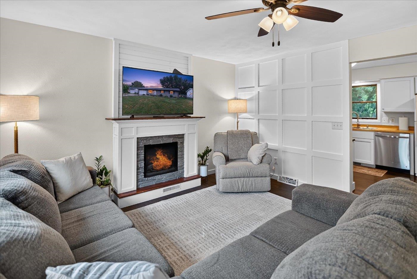 1419 Jasper Circle Property Photo 1