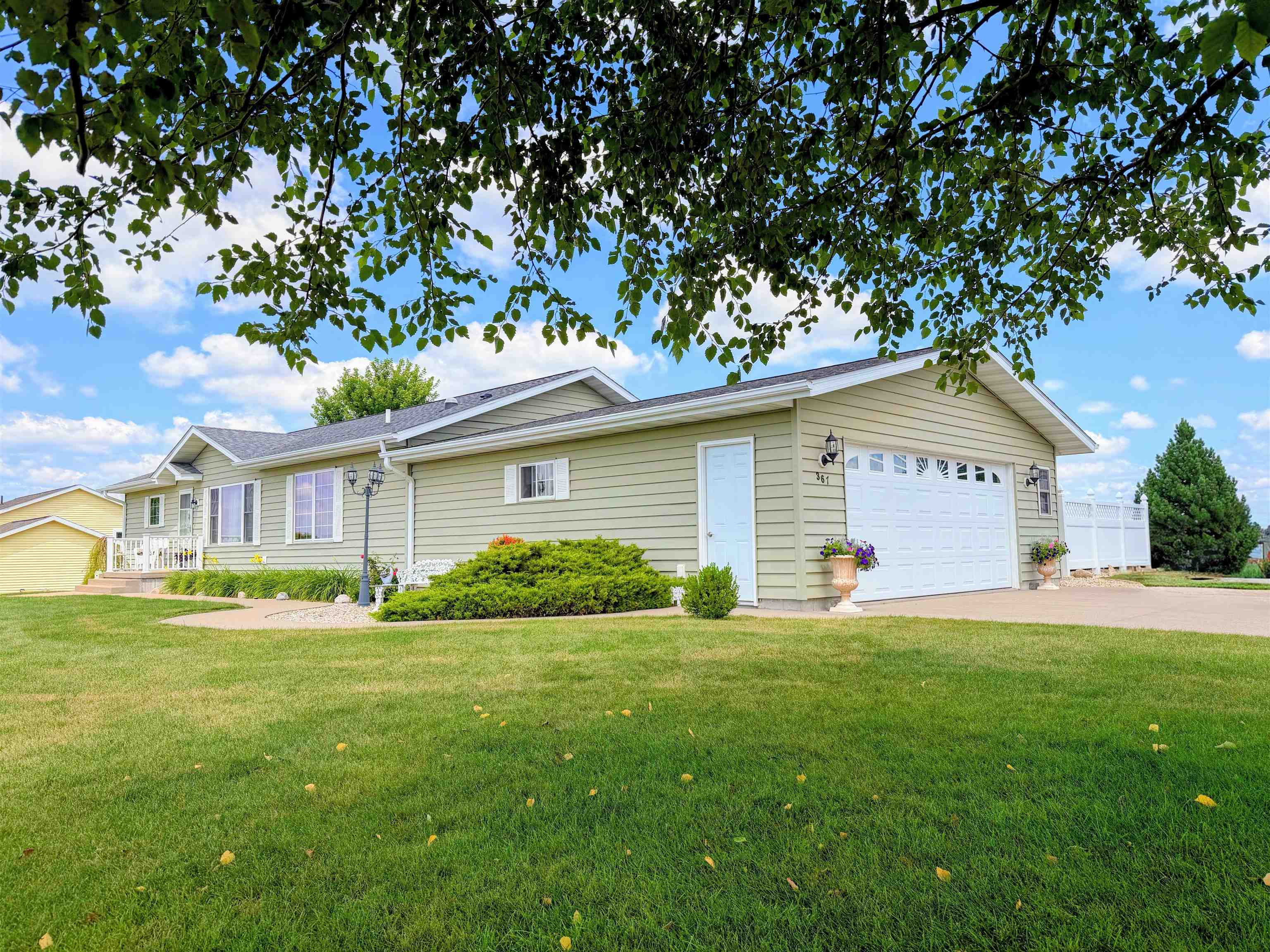 367 Highpointe Loop Property Photo 1