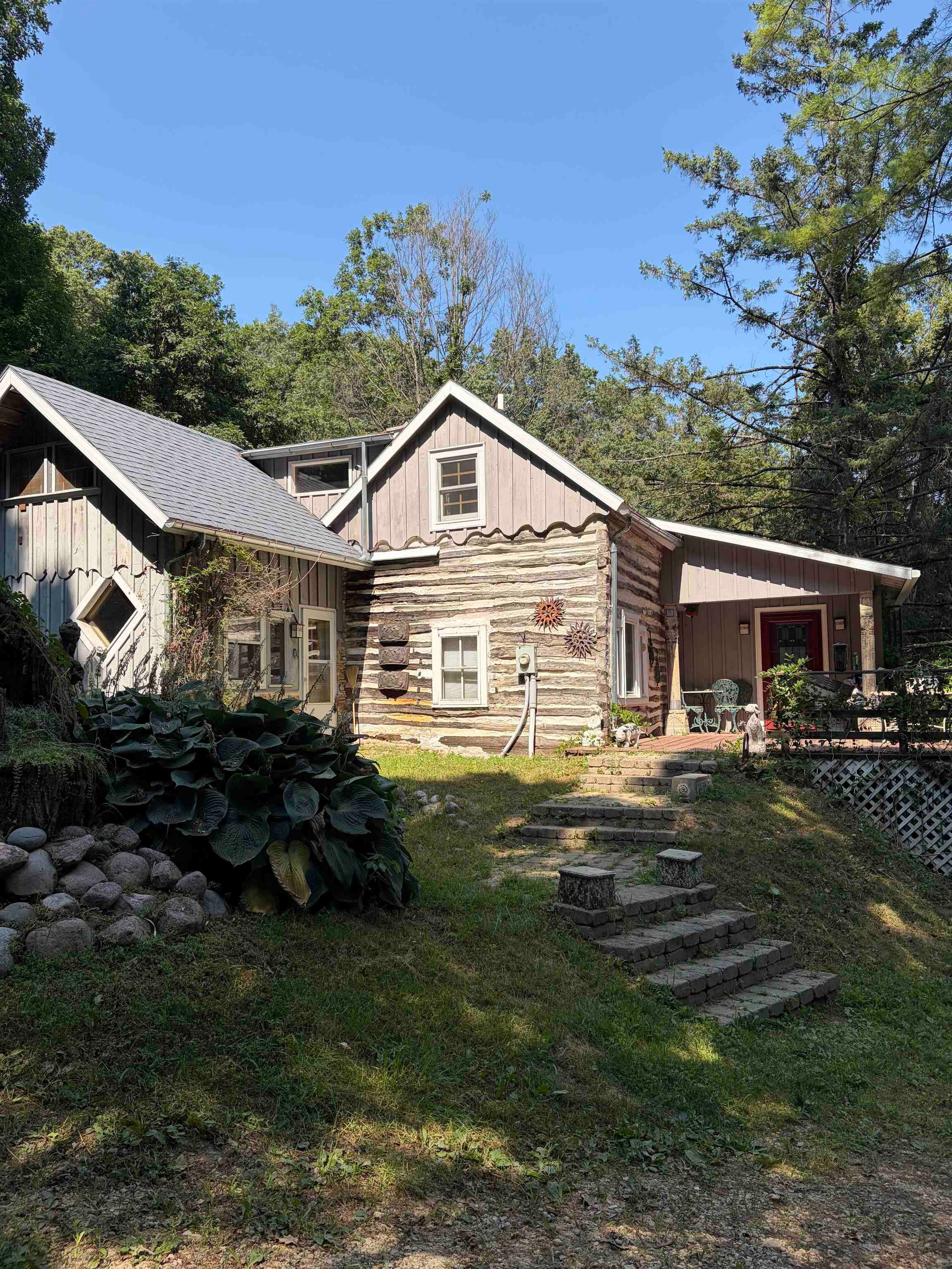 8237 Sweeney Road Property Photo 1