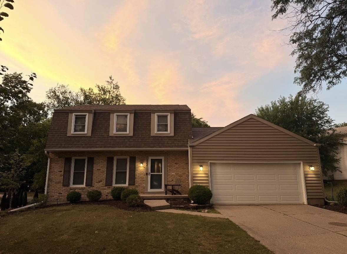 2029729 Property Photo 1