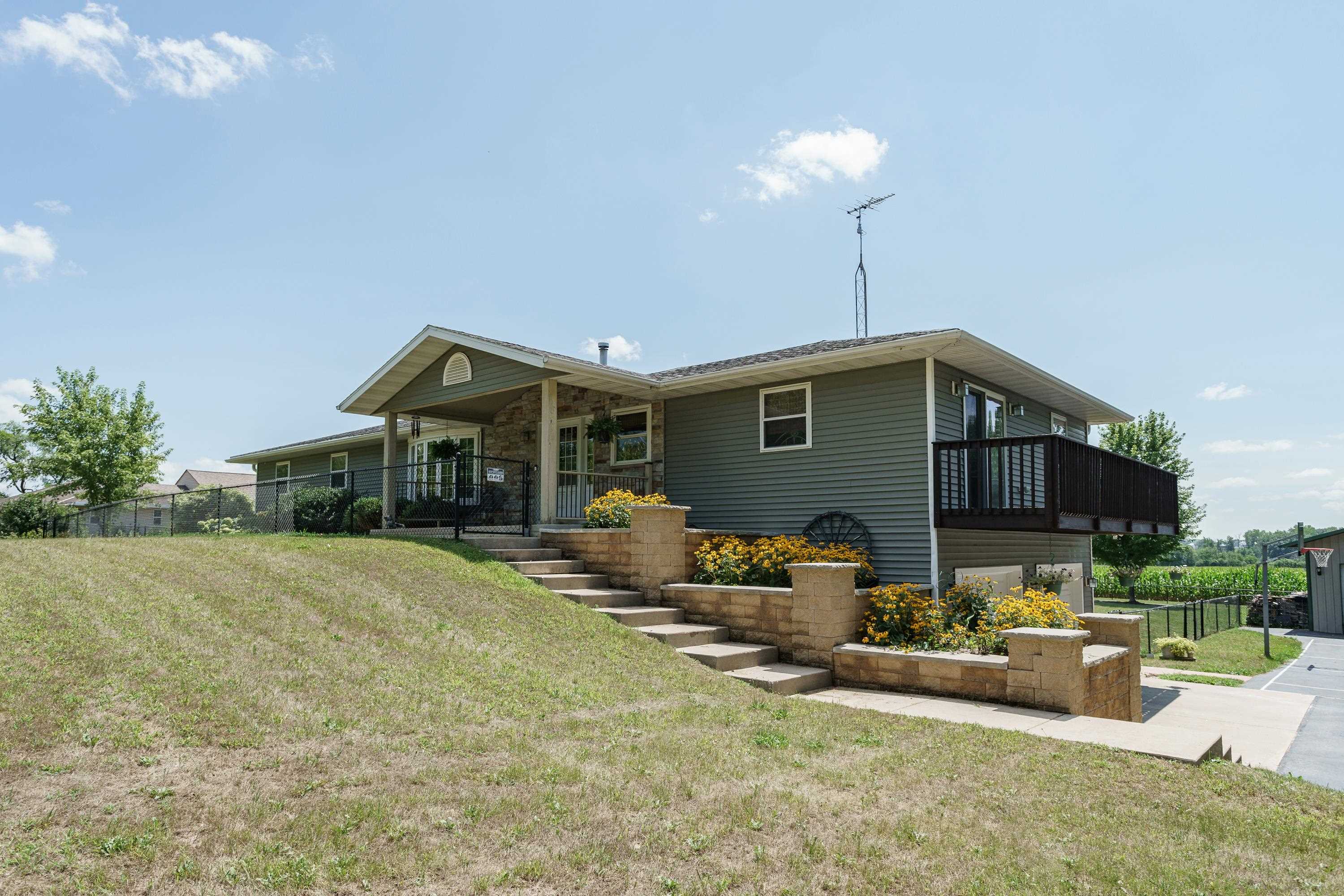 W5359 Bark River Road Property Photo 1