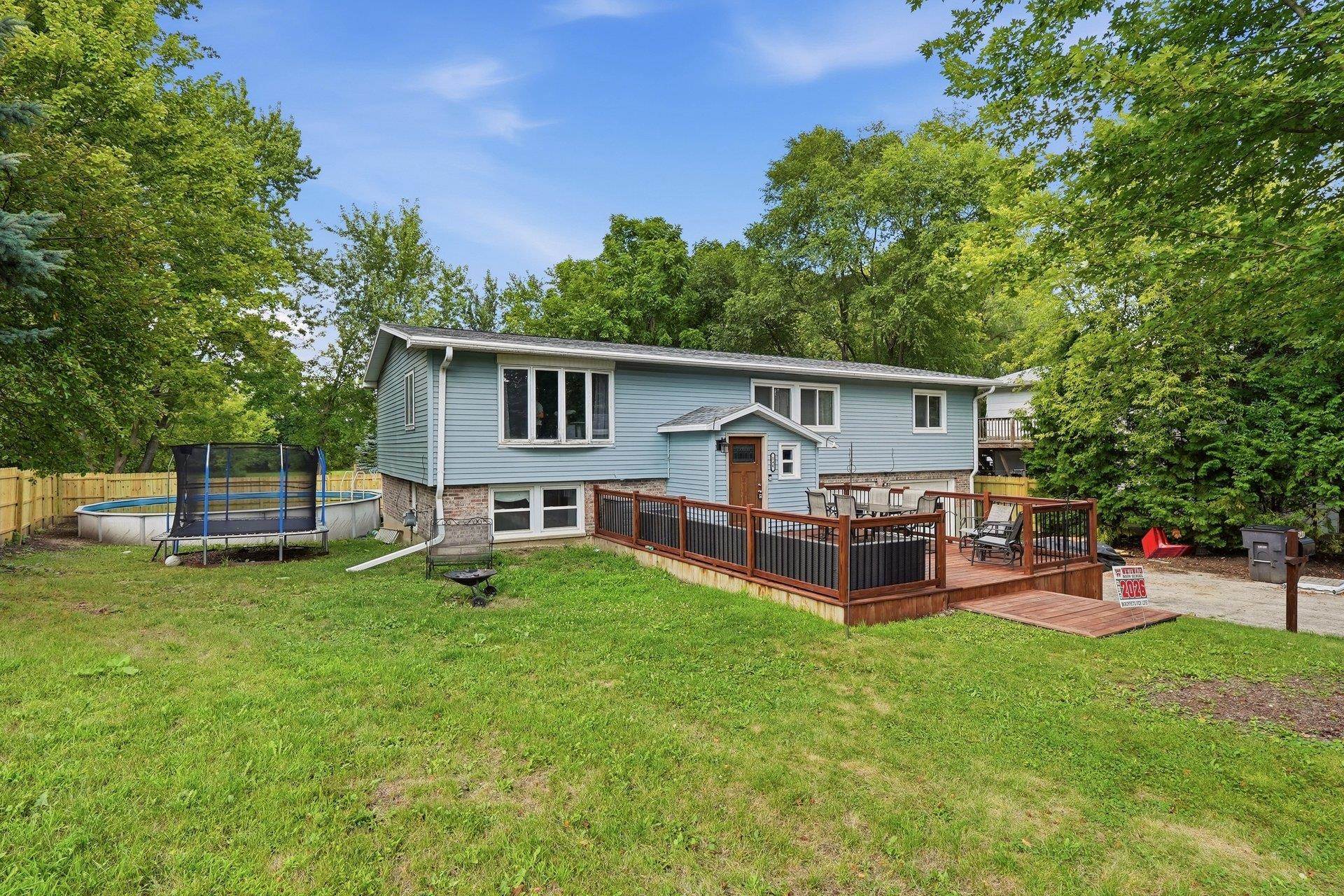 546 E North Street Property Photo 1