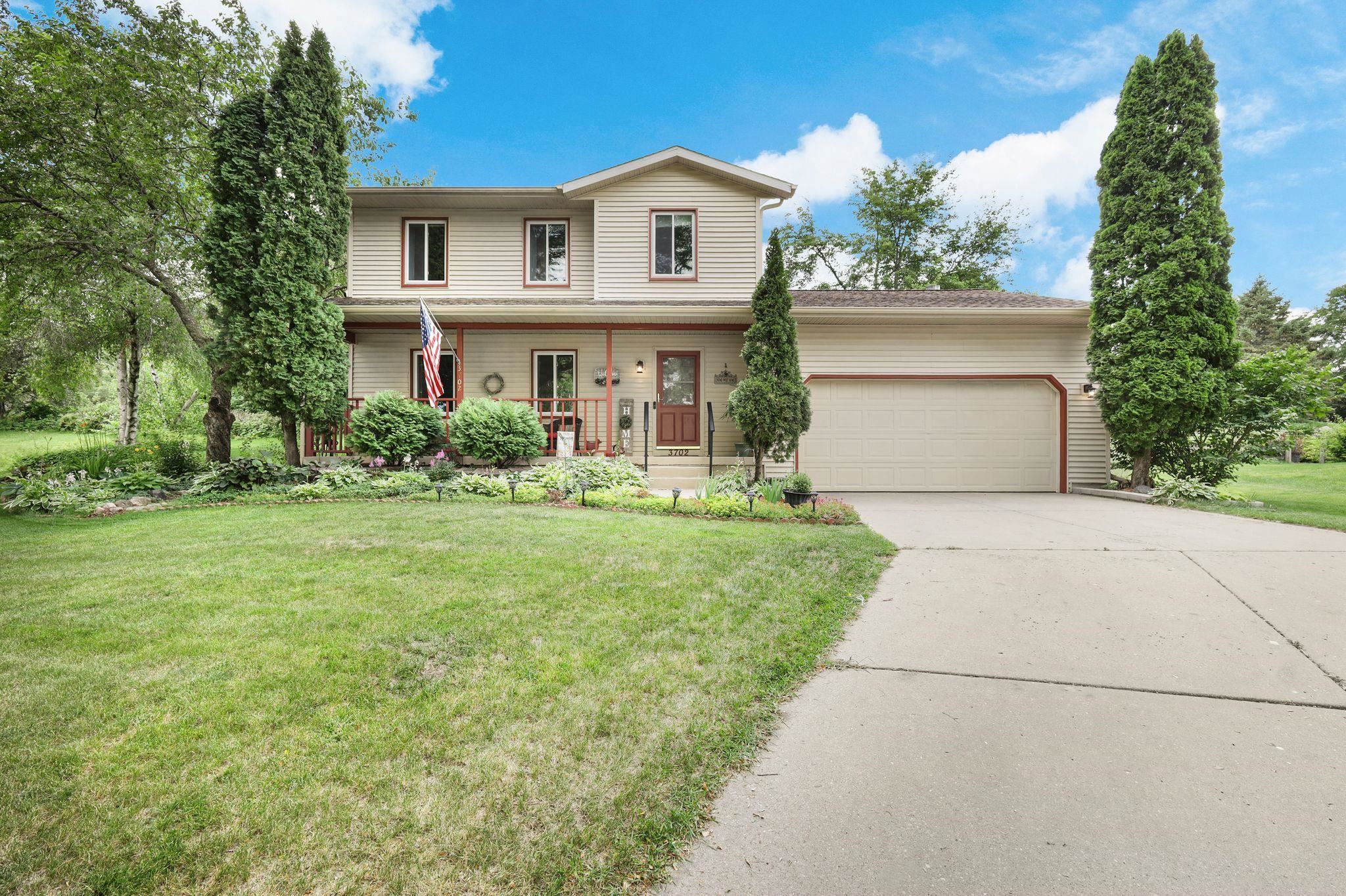 3702 Spring Hill Court Property Photo 1