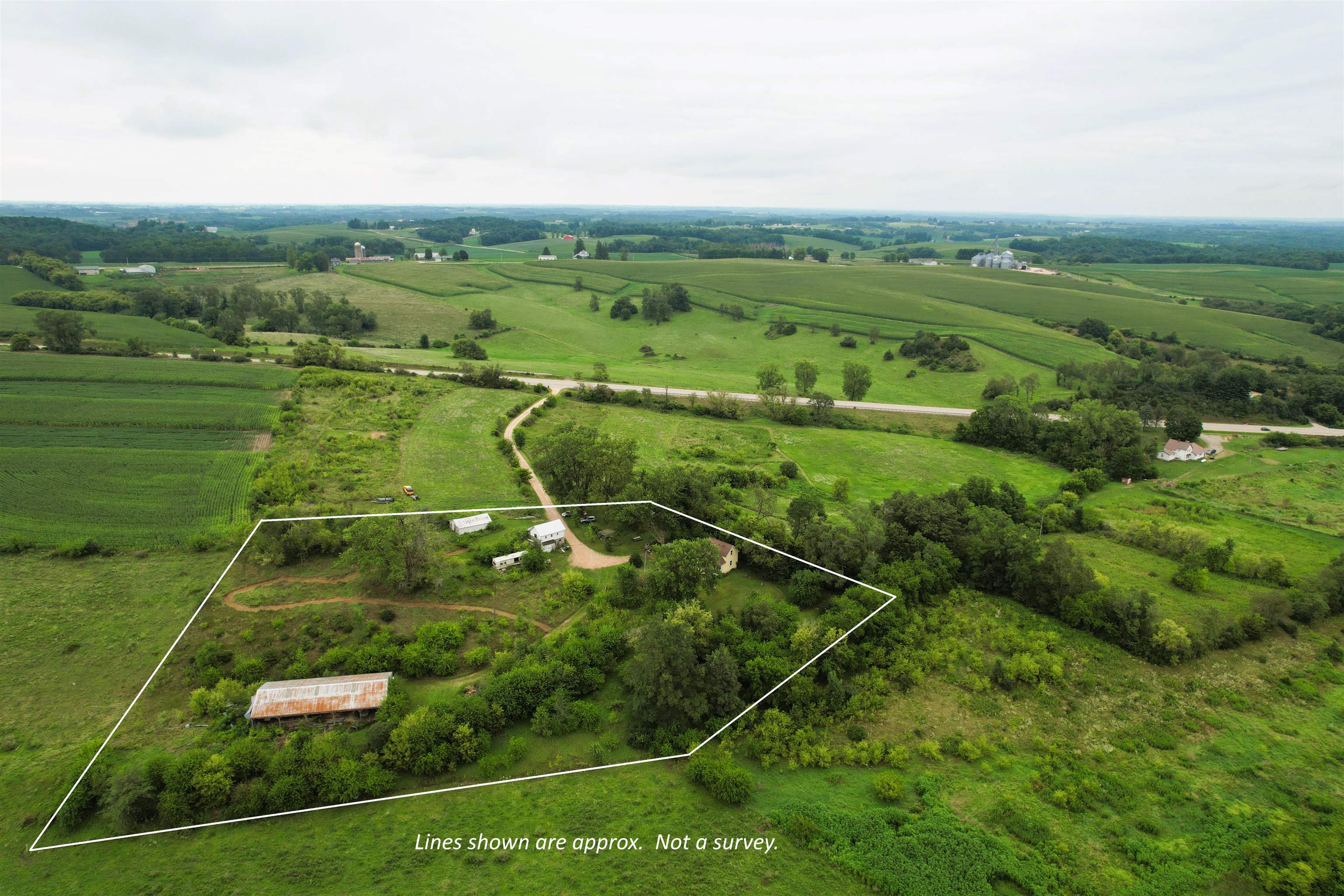 S5923 Highway 14 Property Photo 1