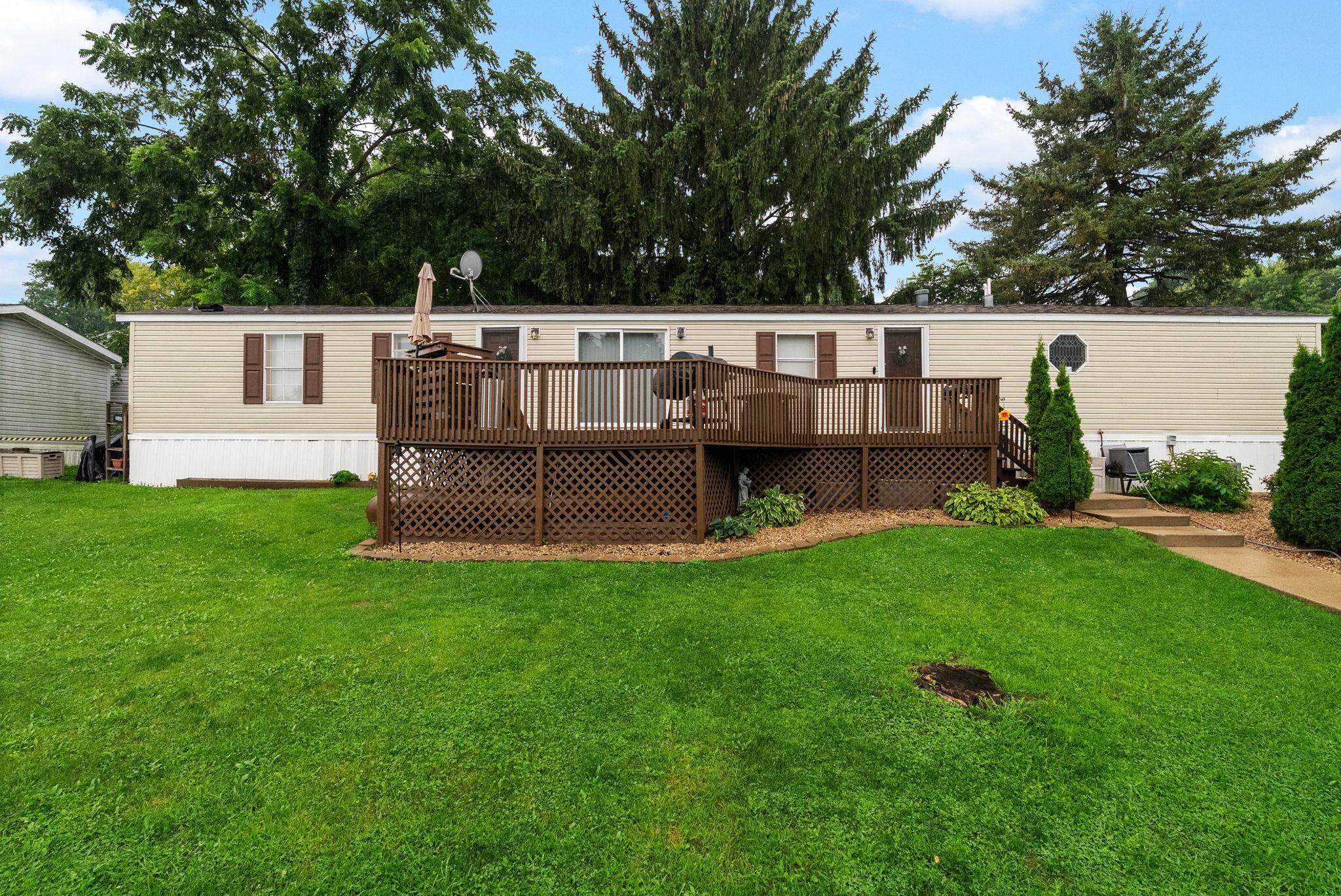 62 Apple Hill Drive Property Photo 1