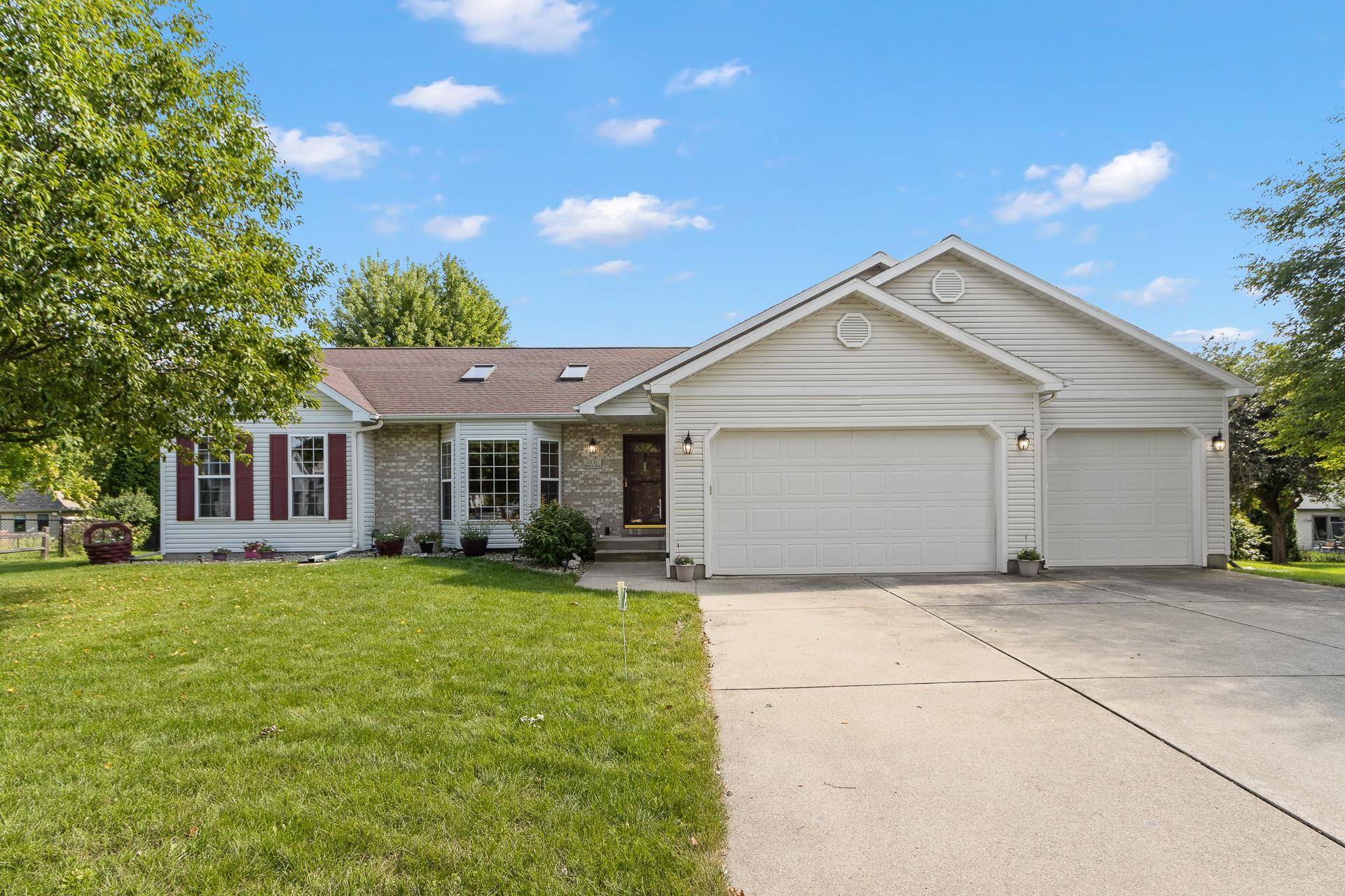 1331 Pinnacle Circle