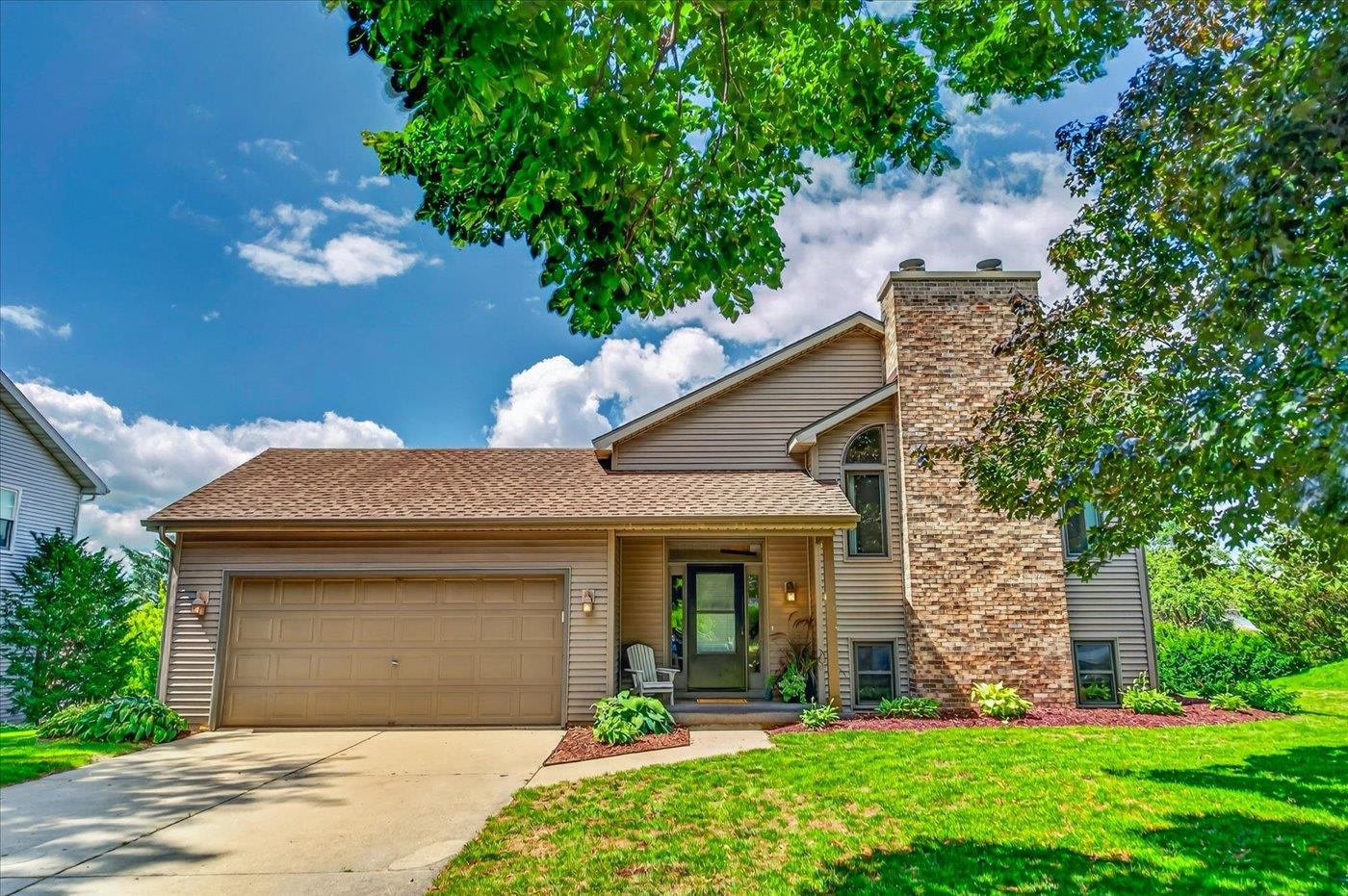 10 Maple View Court Property Photo 1
