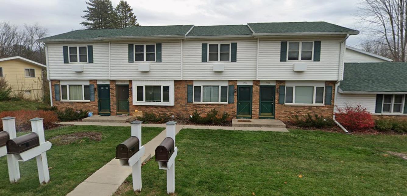 1402 Tuttle Street 1402
