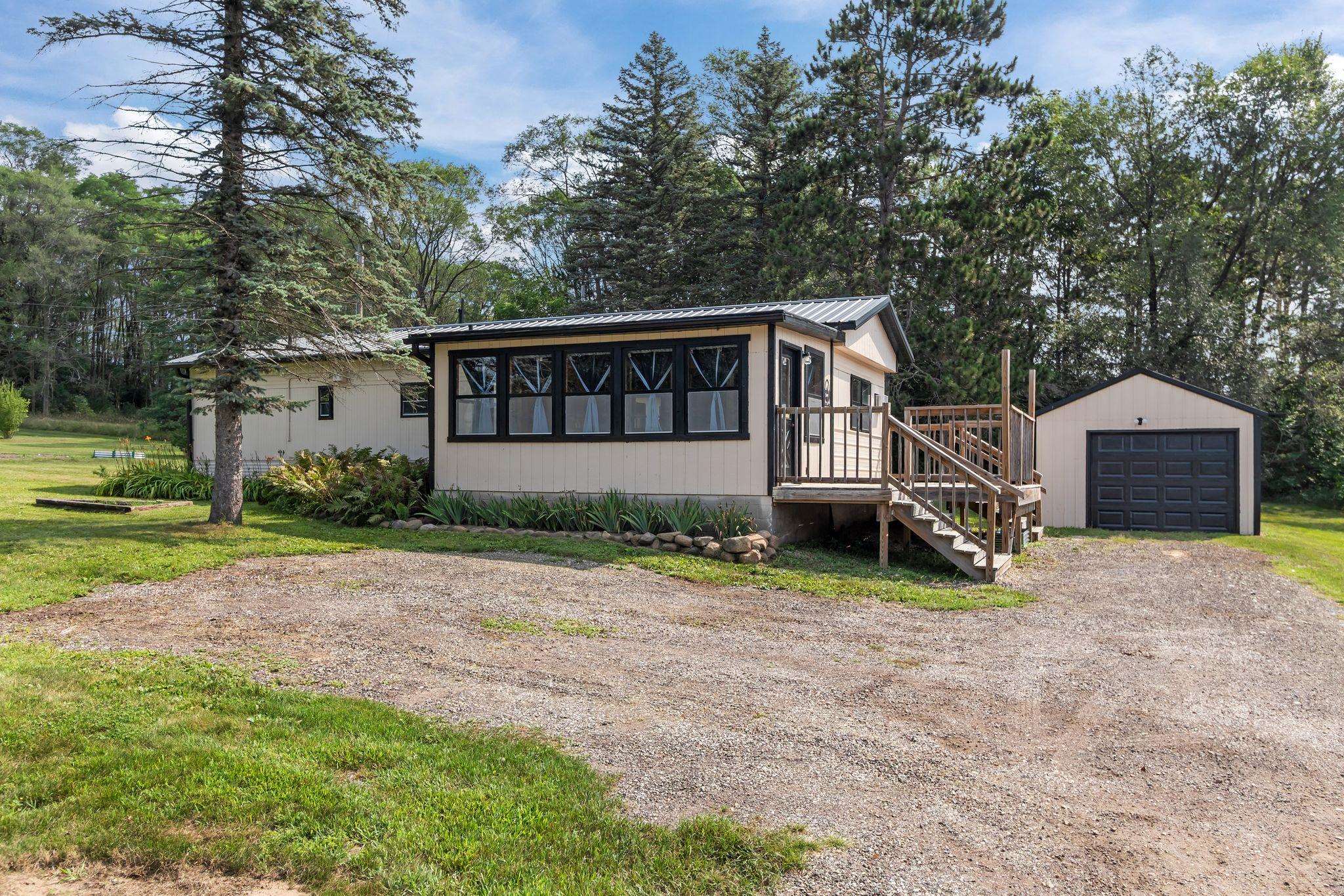 N6152 Pleasant Drive Property Photo 1
