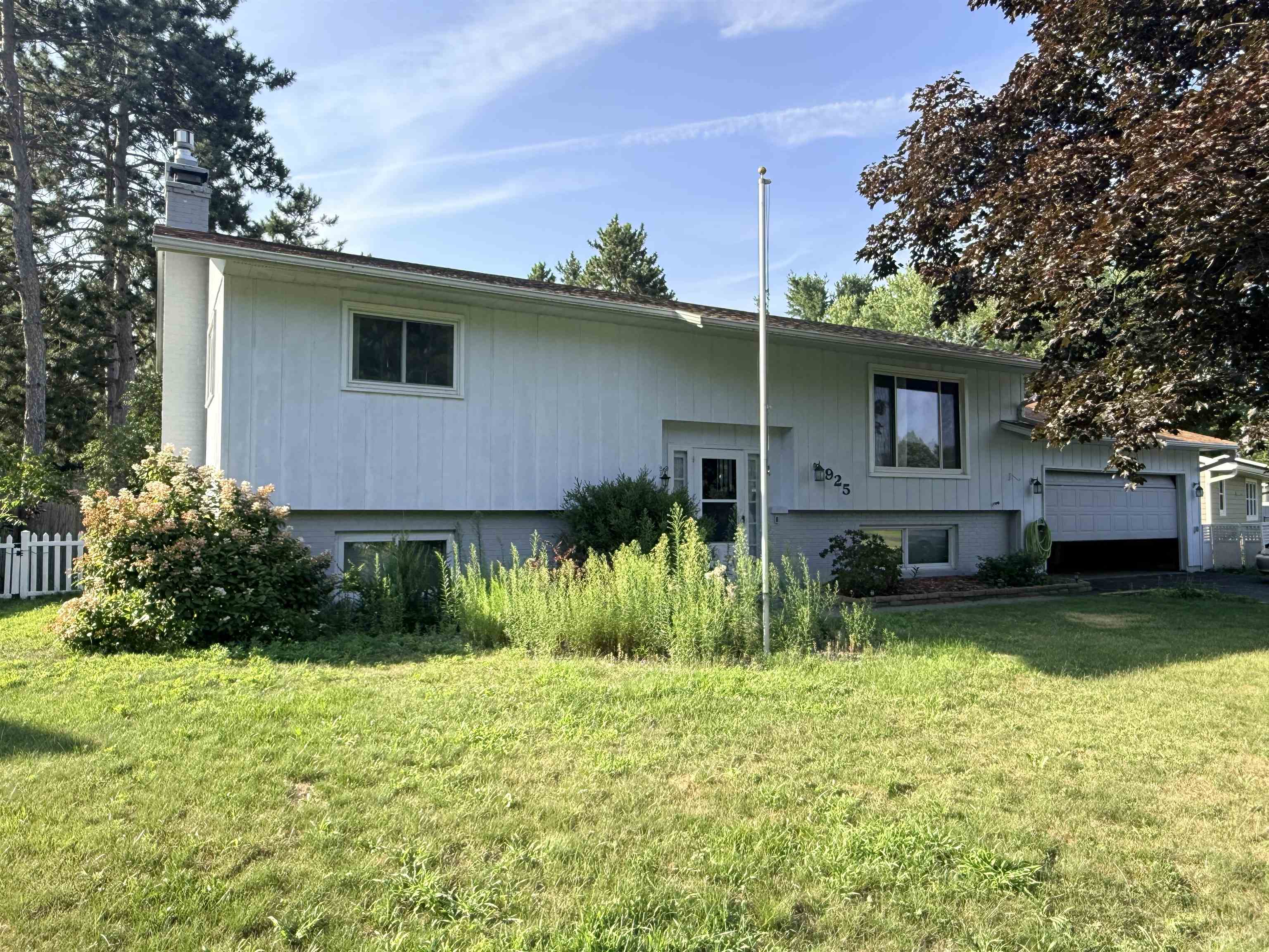 925 Ingalls Road
