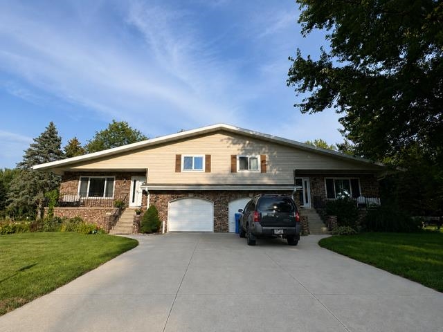 6802 Sunset Meadow Drive