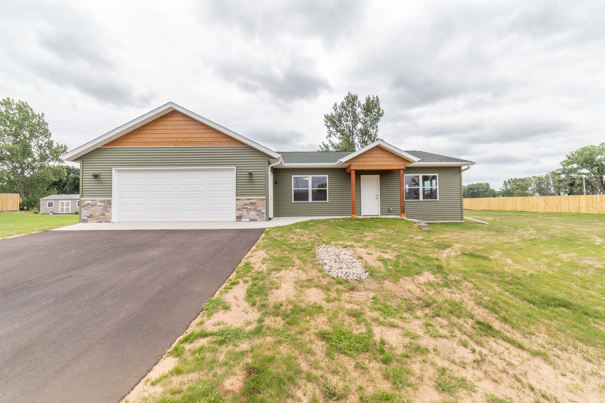 W2767 Whitetail Lane