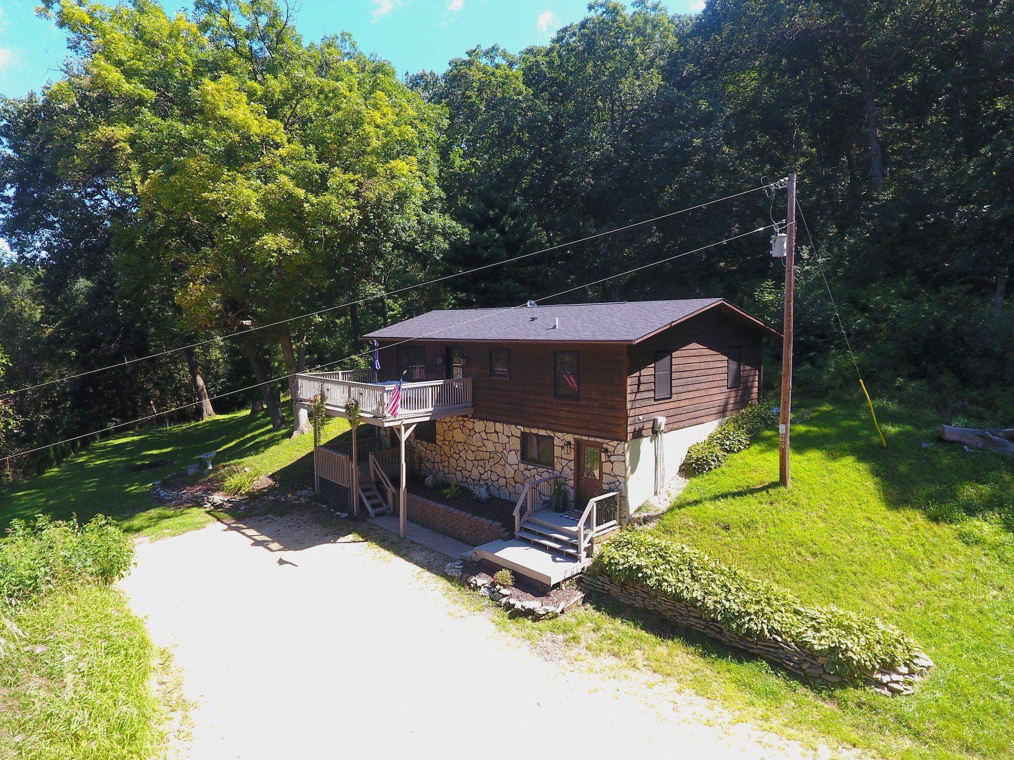 11843 Fuller Hollow Road Property Photo 1