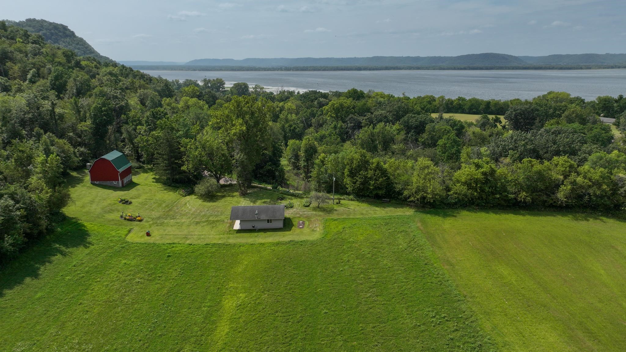 W1486 Spring Coulee Road Property Photo 1