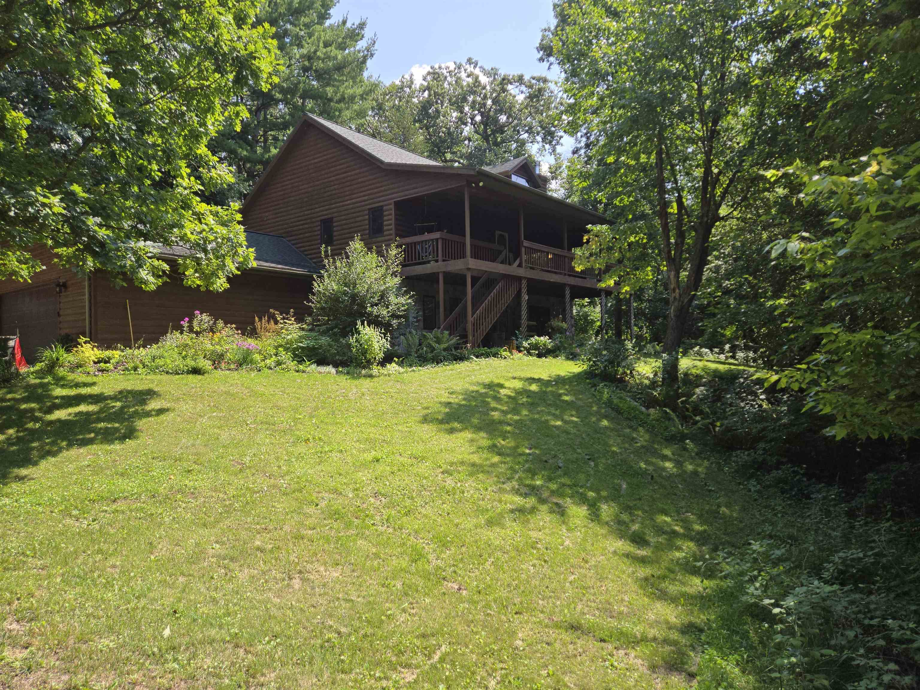 N3988 Wild Cat Road Property Photo 1