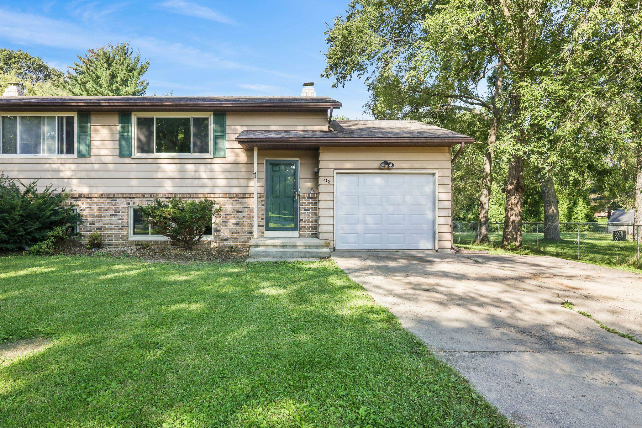 718 Bickley Court