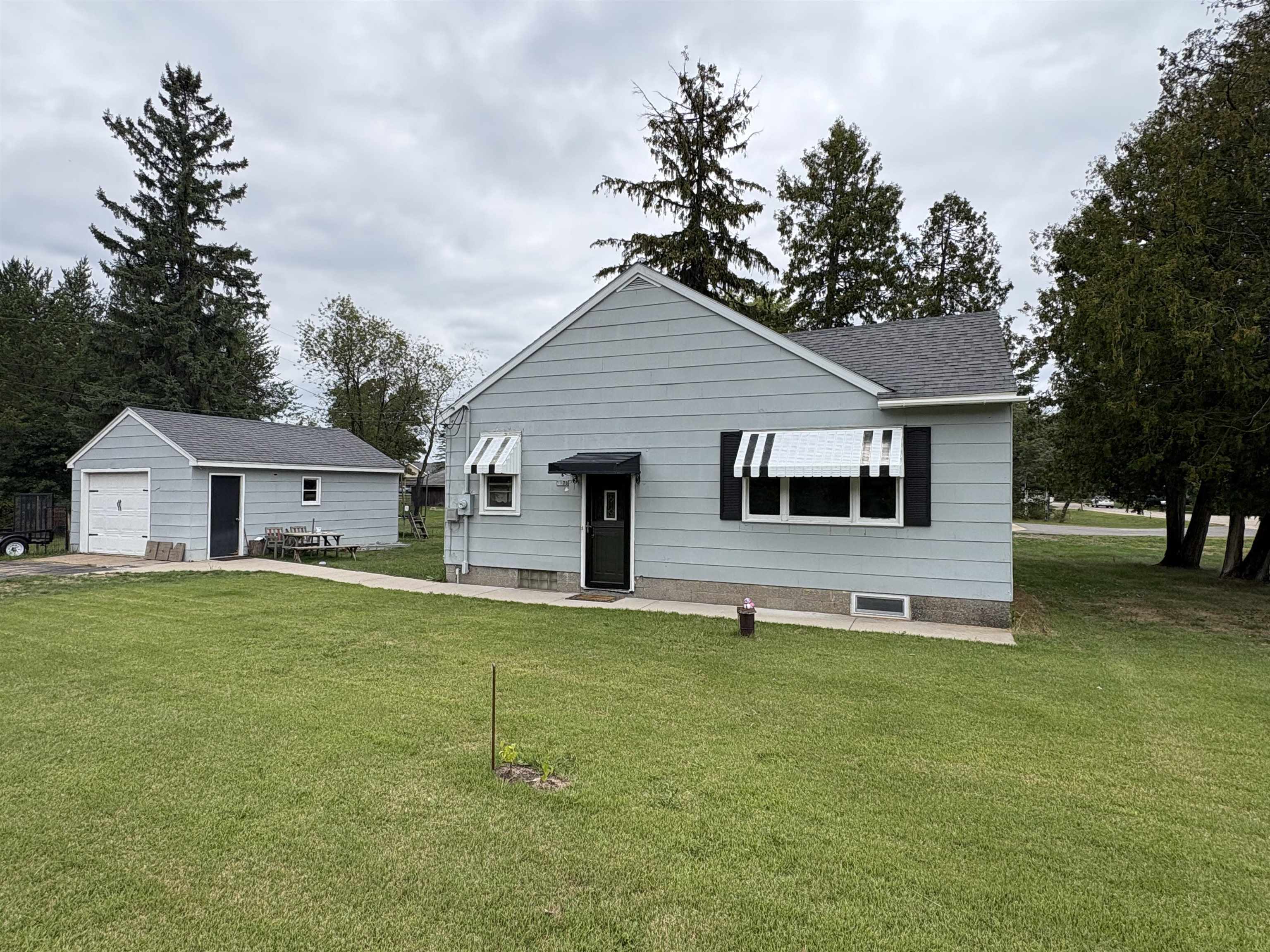 4730 S 10th Street